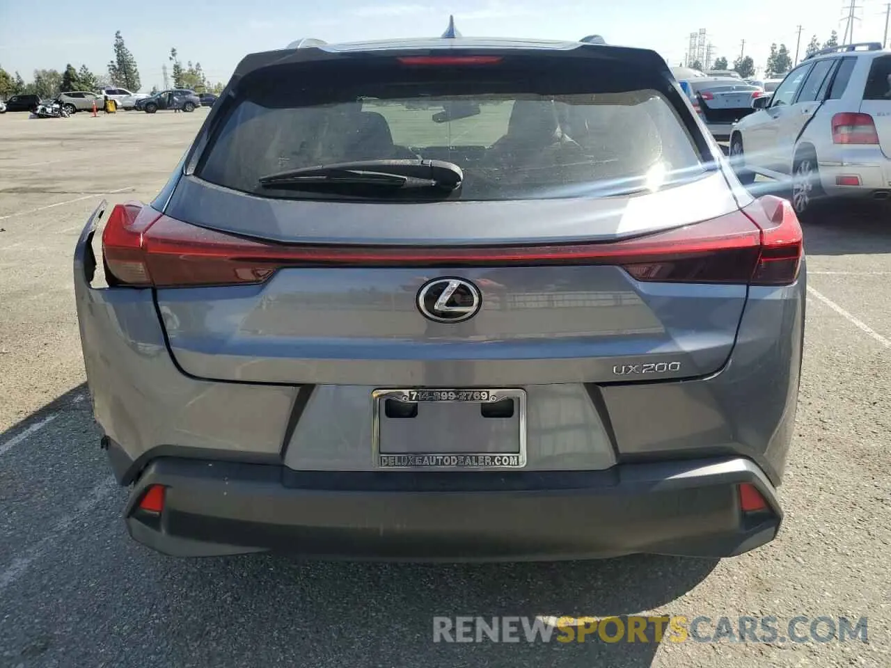 6 fotografías del automóvil dañado JTHY3JBH6K2007009 LEXUS UX 200 2019
