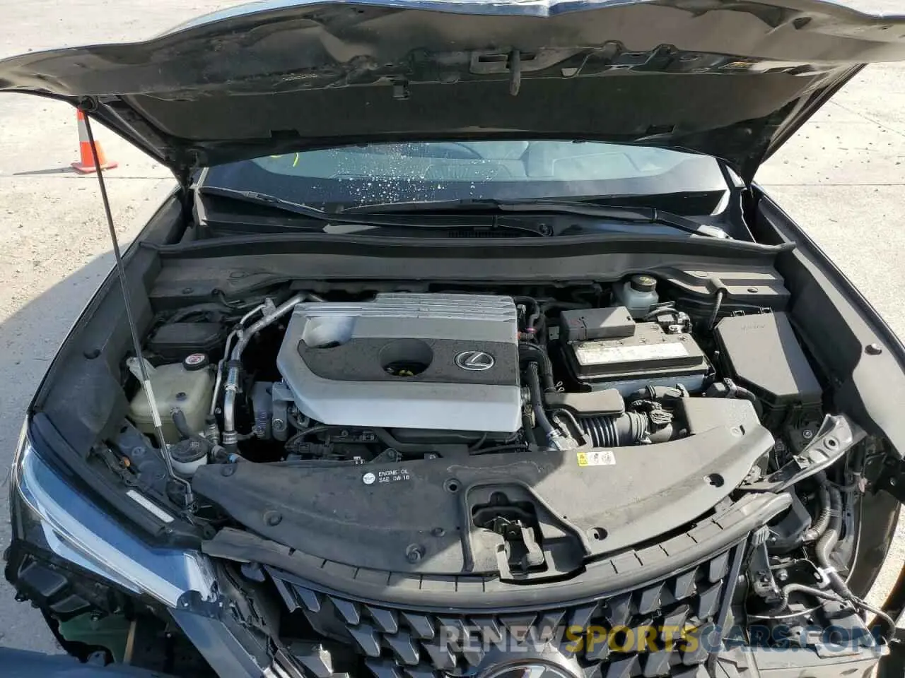 7 fotografías del automóvil dañado JTHY3JBH6K2020066 LEXUS UX 200 2019
