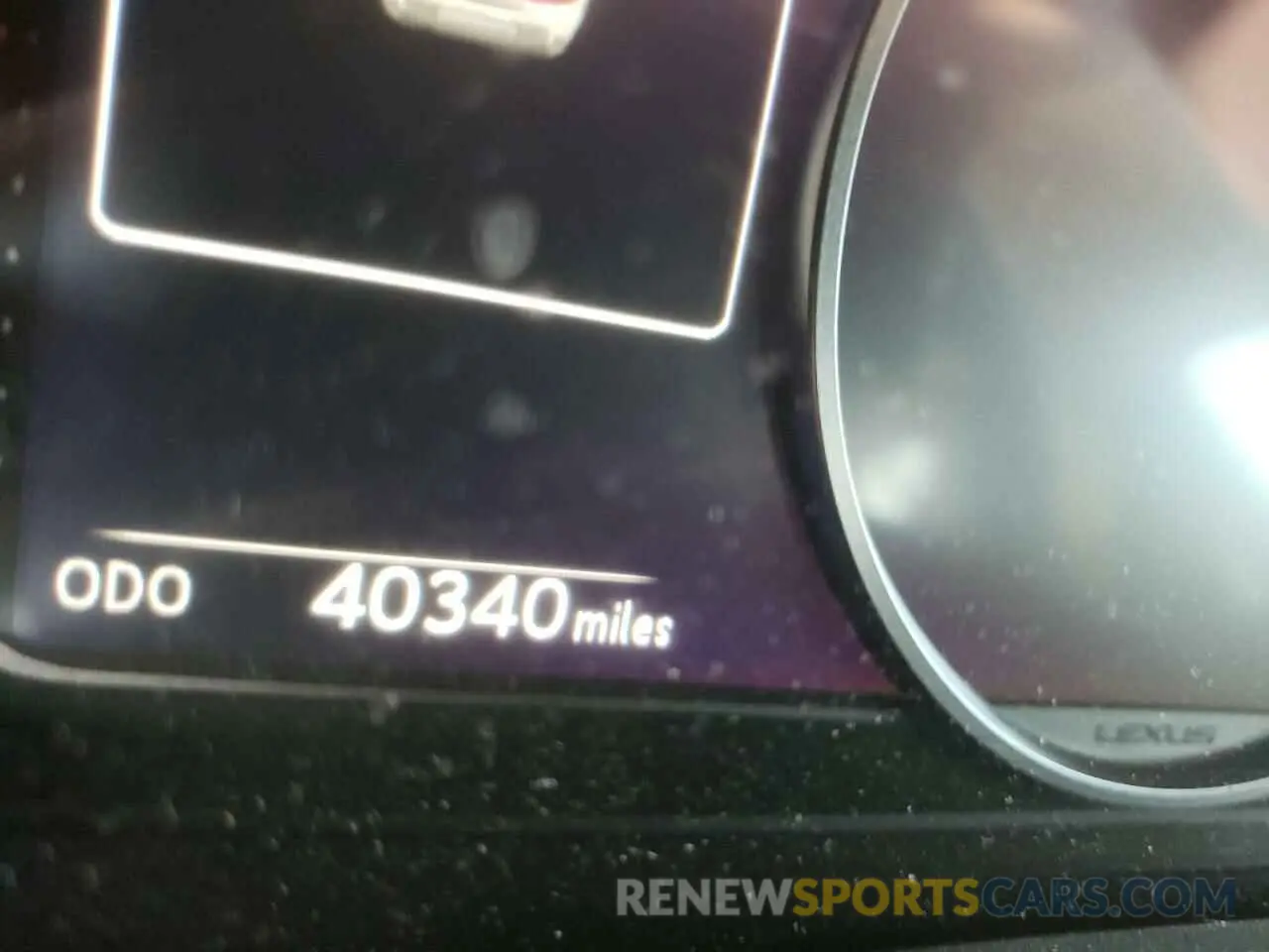 8 fotografías del automóvil dañado JTHY3JBH6K2020066 LEXUS UX 200 2019