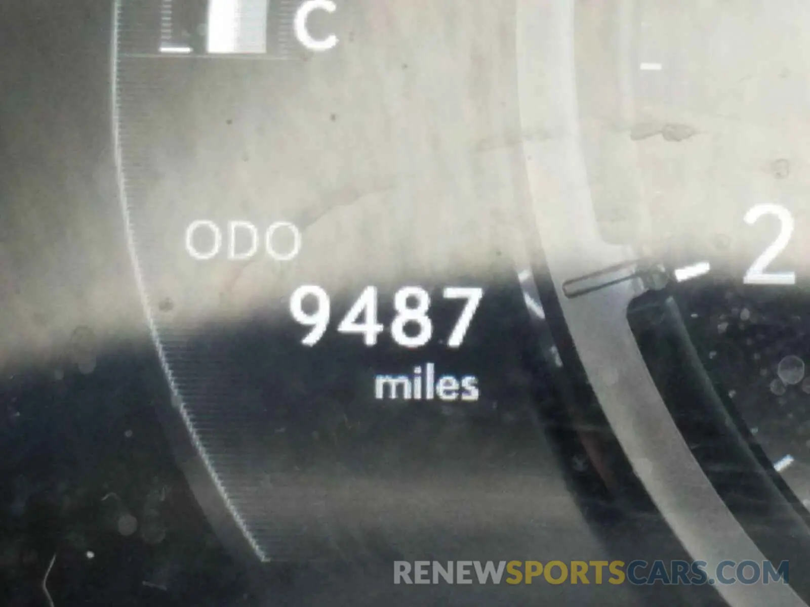 8 fotografías del automóvil dañado JTHY3JBH7K2002224 LEXUS UX 200 2019