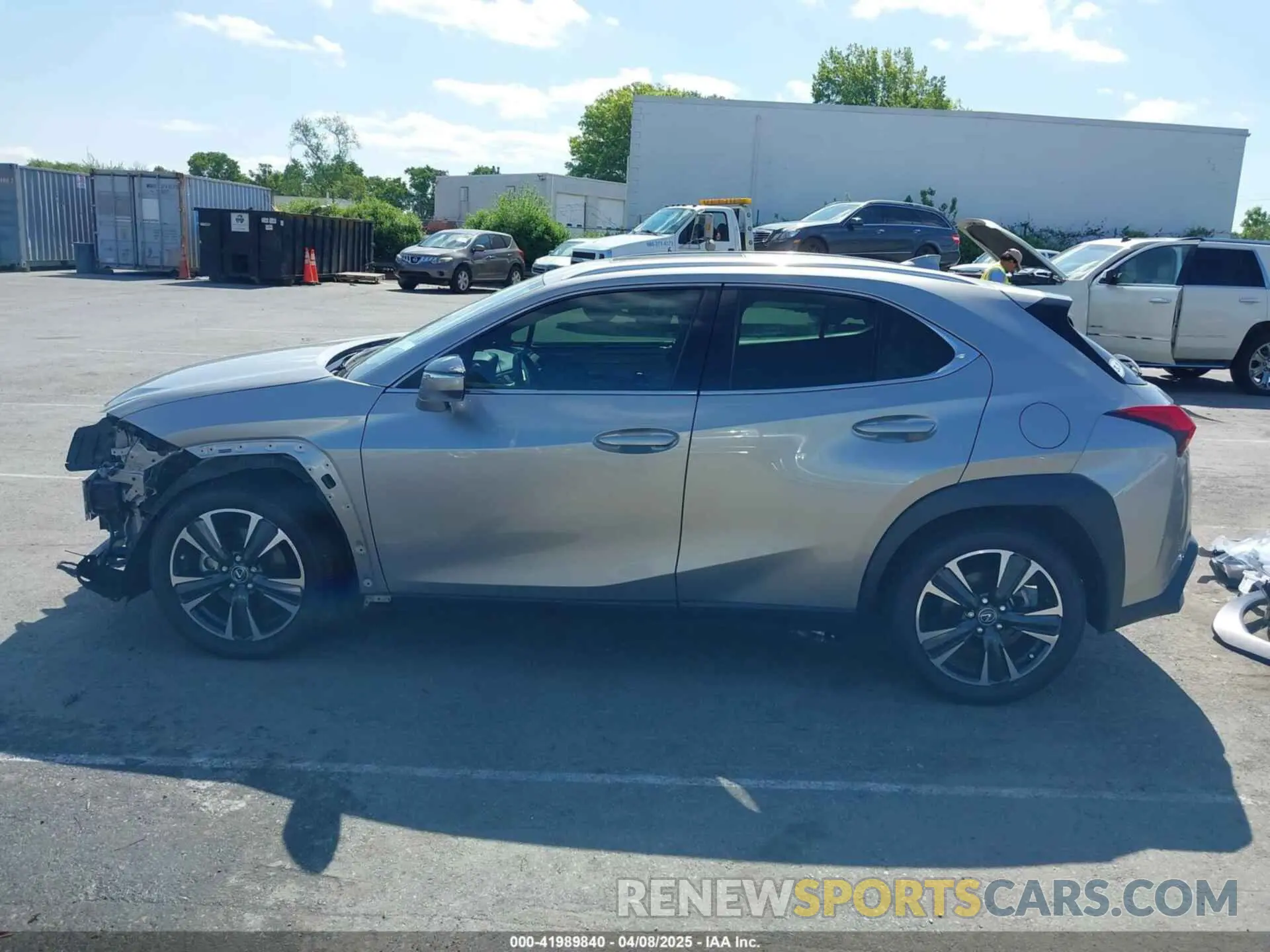 15 fotografías del automóvil dañado JTHY3JBH7K2006547 LEXUS UX 200 2019