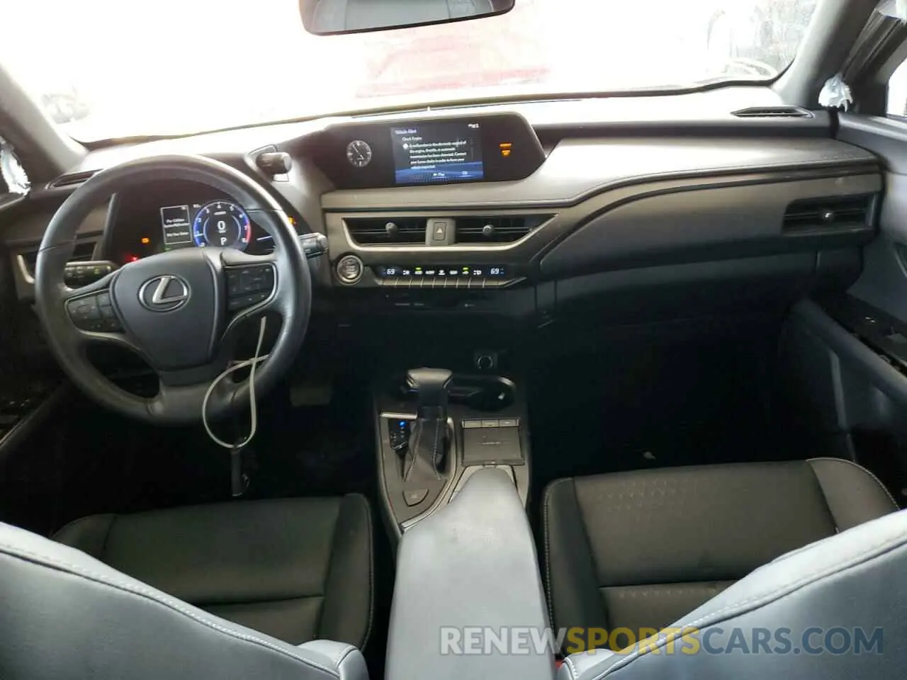 9 fotografías del automóvil dañado JTHY3JBH7K2017158 LEXUS UX 200 2019