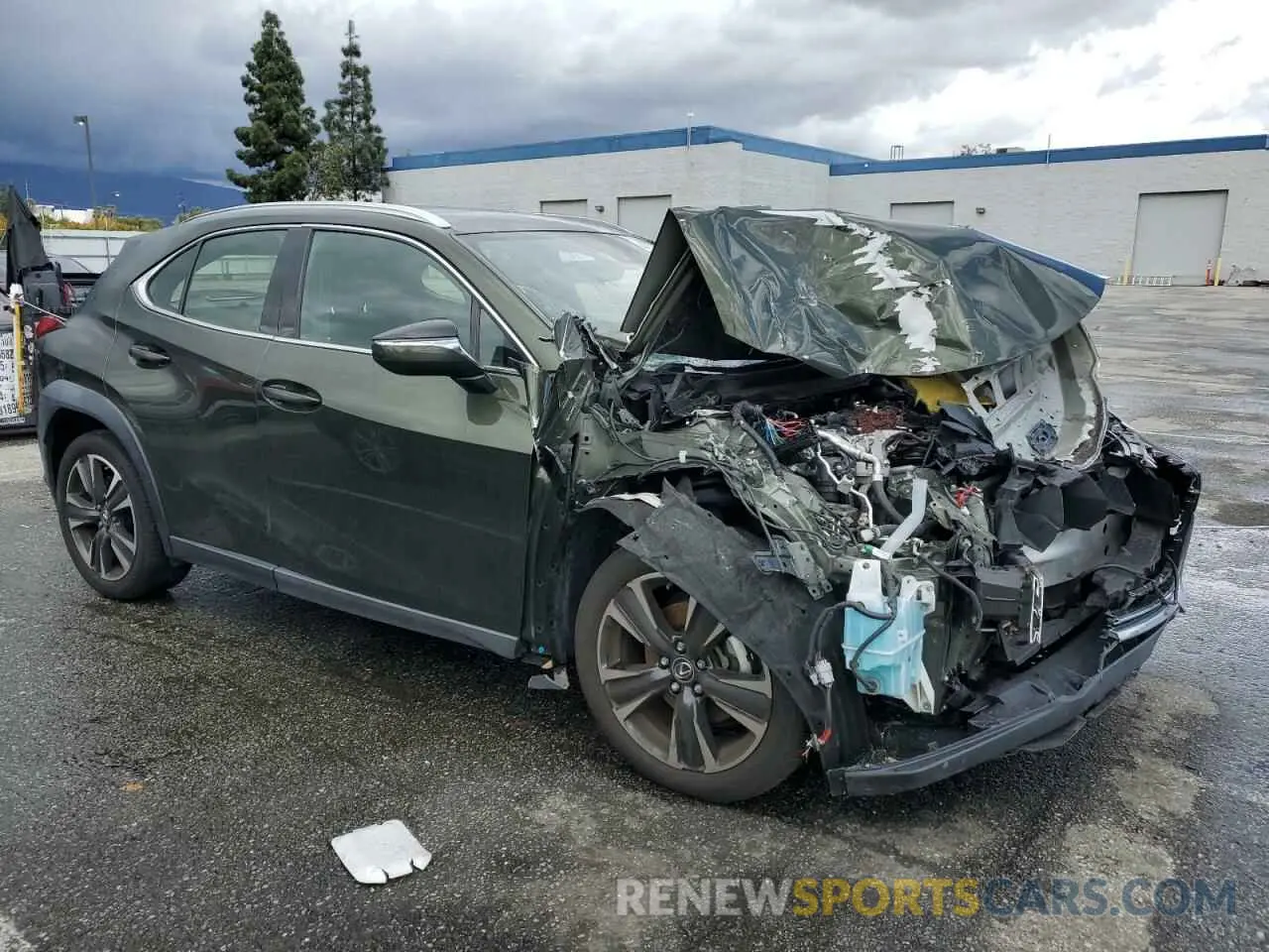 4 fotografías del automóvil dañado JTHY3JBH8K2001096 LEXUS UX 200 2019