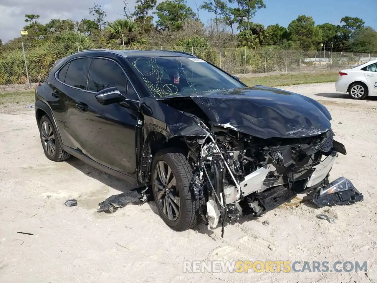 9 fotografías del automóvil dañado JTHY3JBH8K2005228 LEXUS UX 200 2019