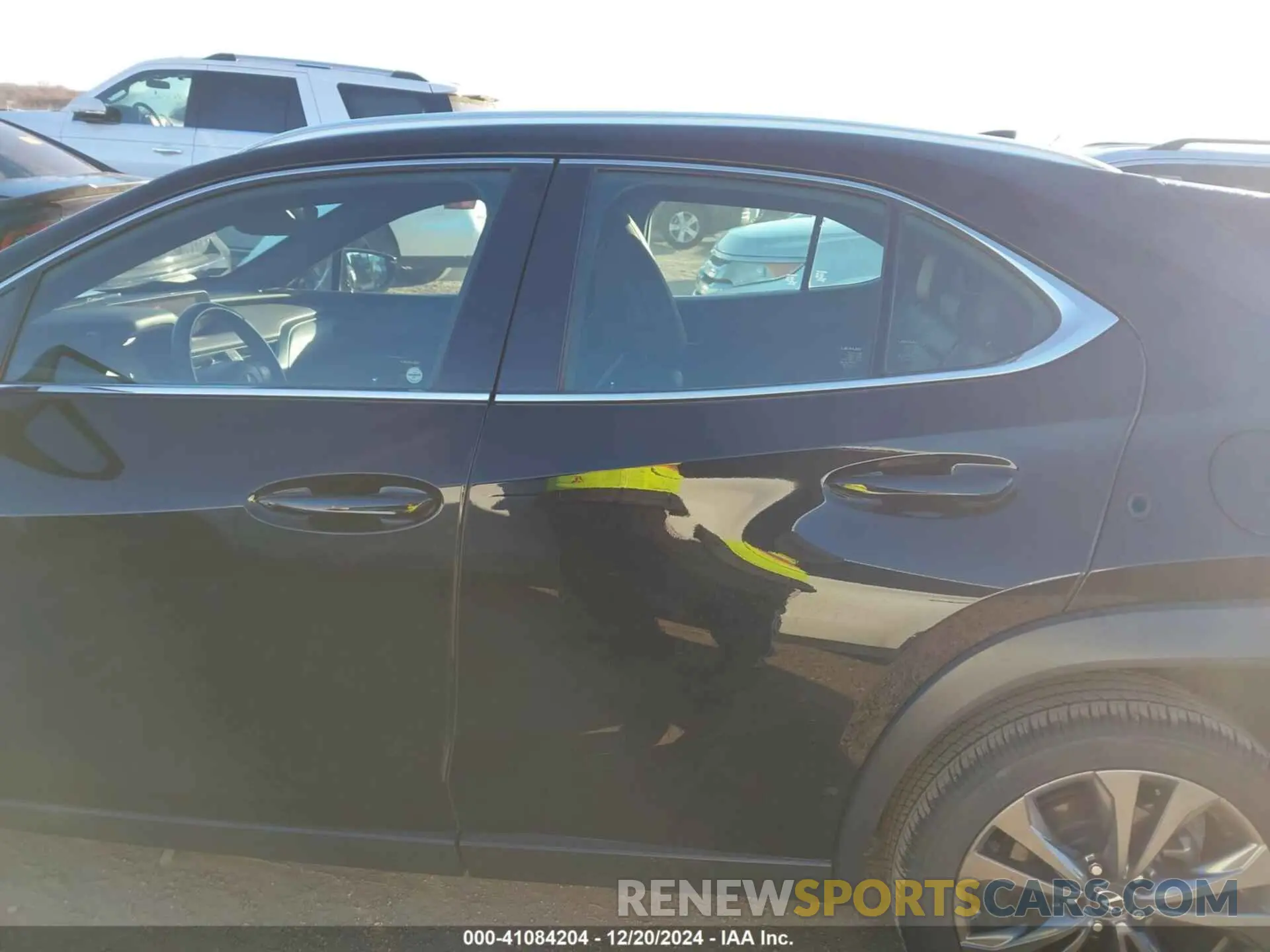 14 fotografías del automóvil dañado JTHY3JBH8K2005312 LEXUS UX 200 2019