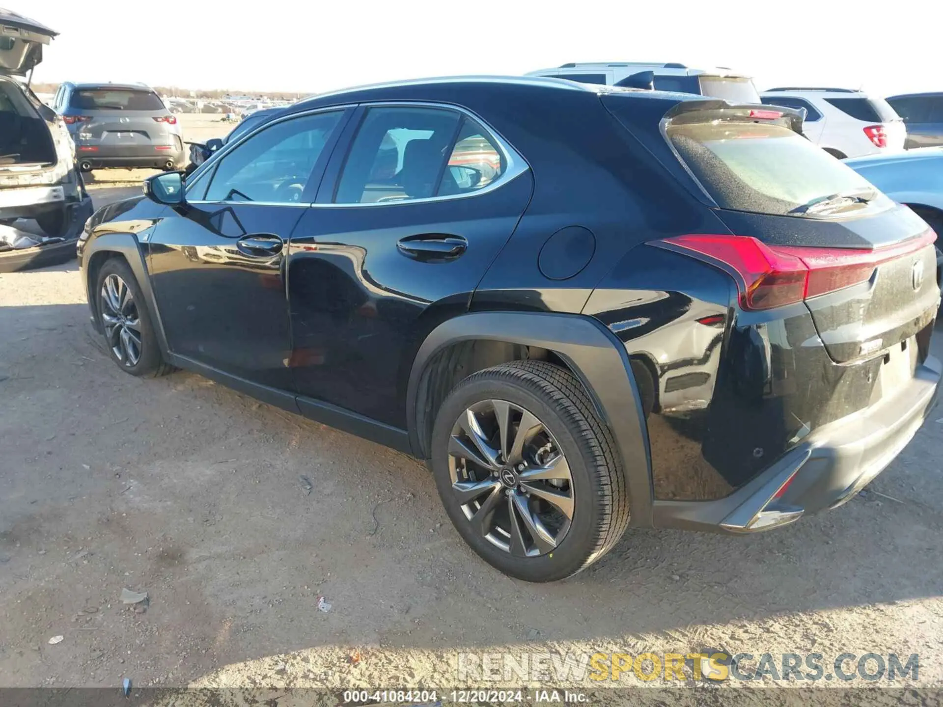 3 fotografías del automóvil dañado JTHY3JBH8K2005312 LEXUS UX 200 2019
