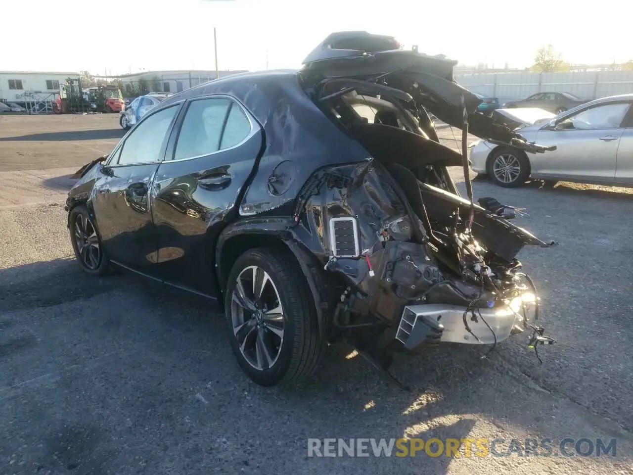 3 fotografías del automóvil dañado JTHY3JBH8K2006492 LEXUS UX 200 2019