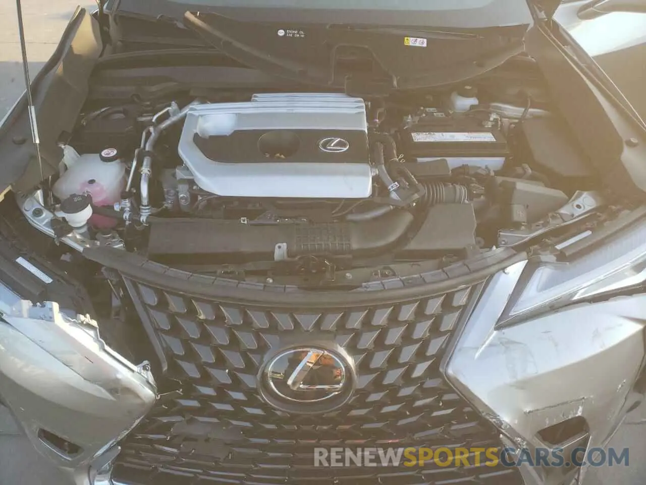 7 fotografías del automóvil dañado JTHY3JBH8K2006931 LEXUS UX 200 2019