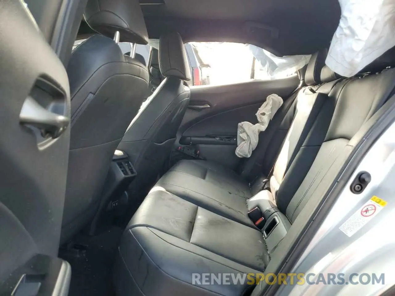 10 fotografías del automóvil dañado JTHY3JBH8K2008291 LEXUS UX 200 2019