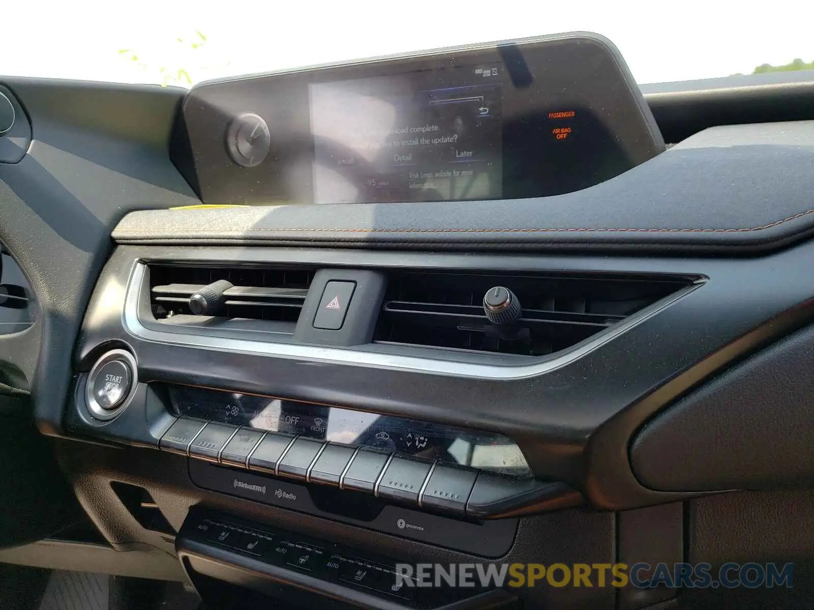 9 fotografías del automóvil dañado JTHY3JBH8K2010087 LEXUS UX 200 2019