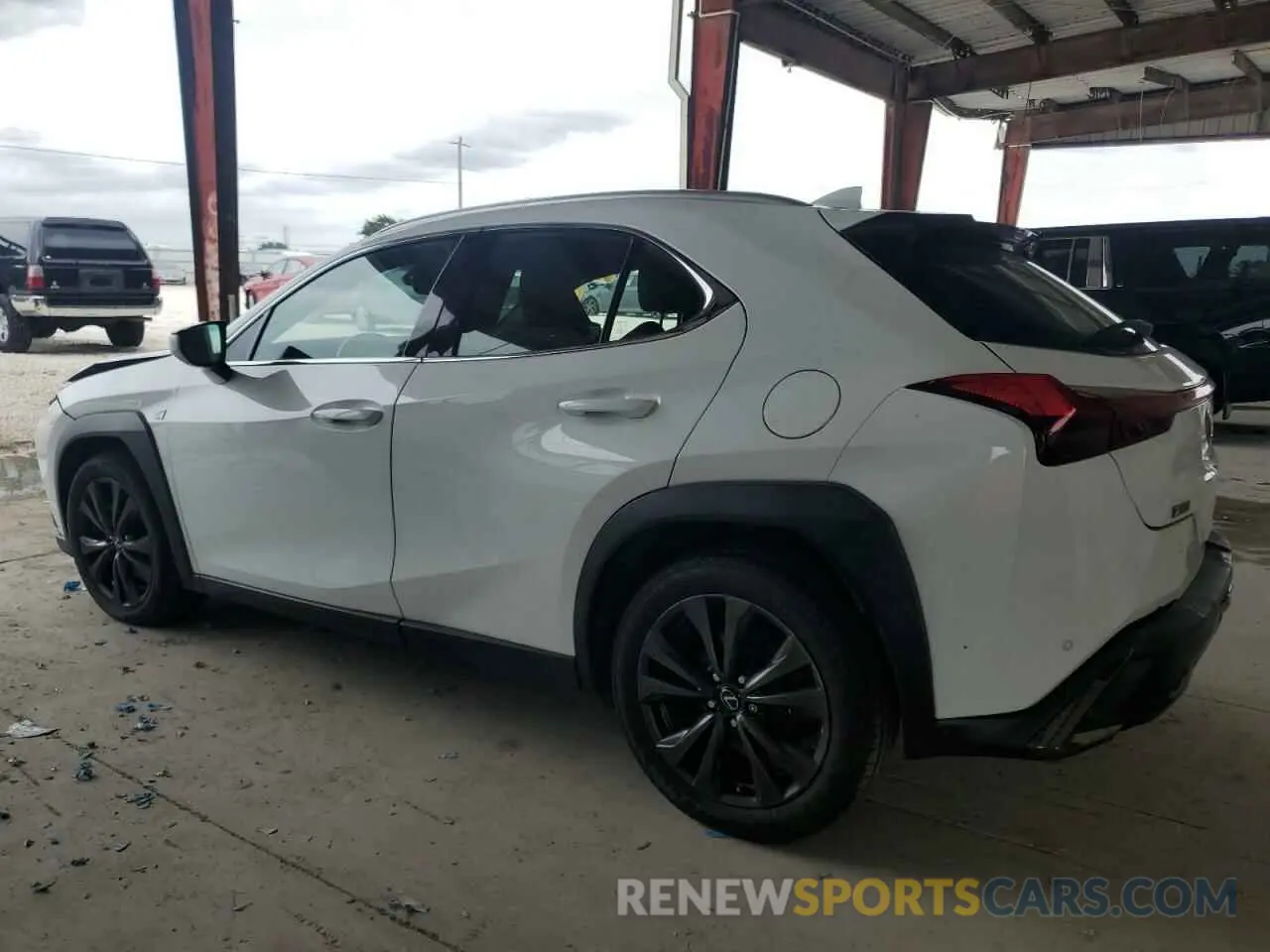 2 fotografías del automóvil dañado JTHY3JBH9K2004508 LEXUS UX 200 2019