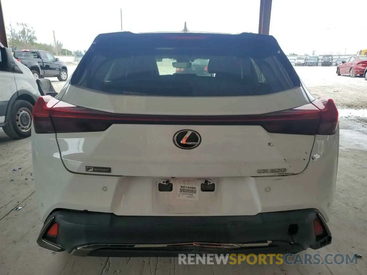 6 fotografías del automóvil dañado JTHY3JBH9K2004508 LEXUS UX 200 2019