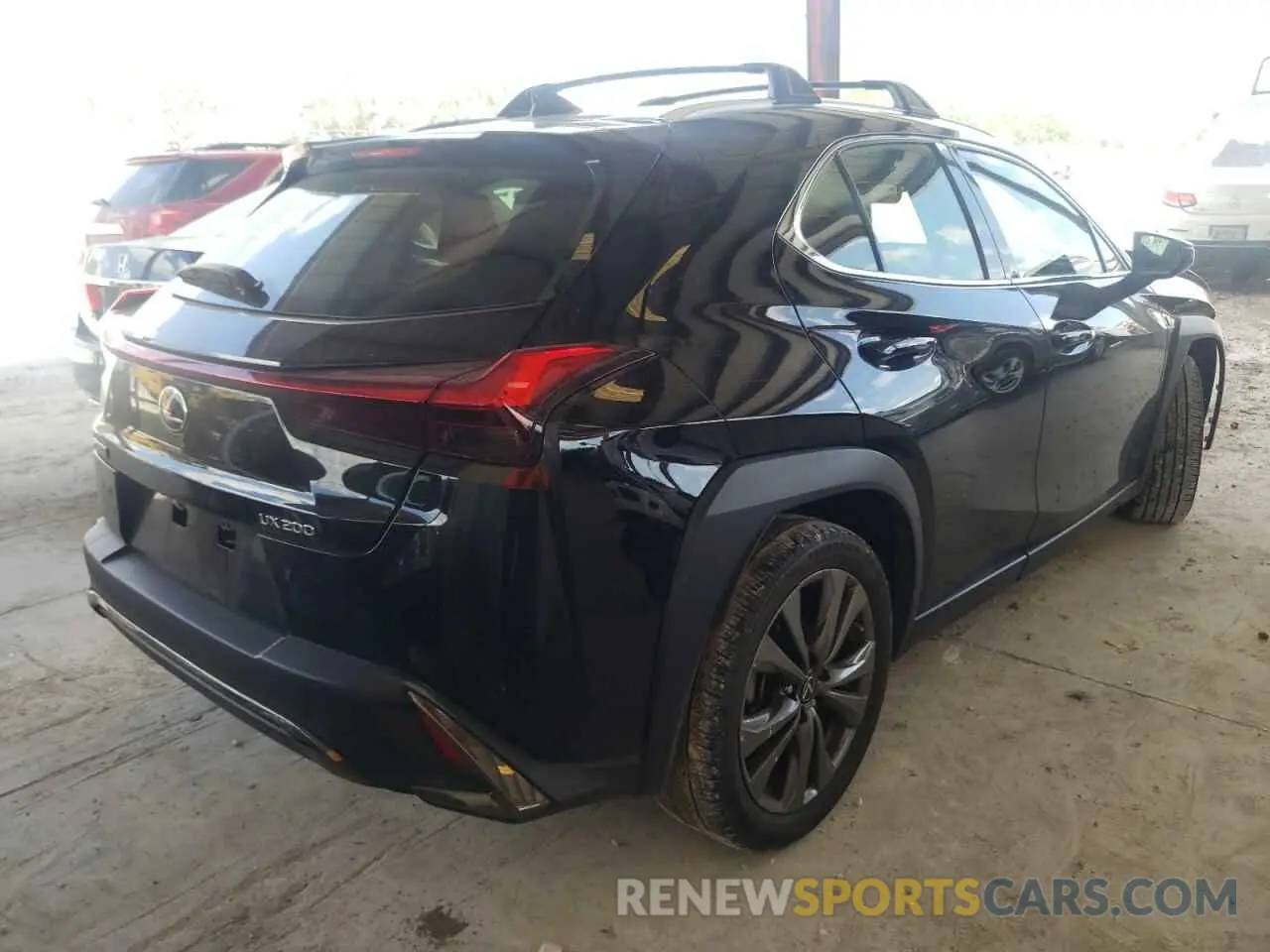 4 fotografías del automóvil dañado JTHY3JBH9K2004976 LEXUS UX 200 2019
