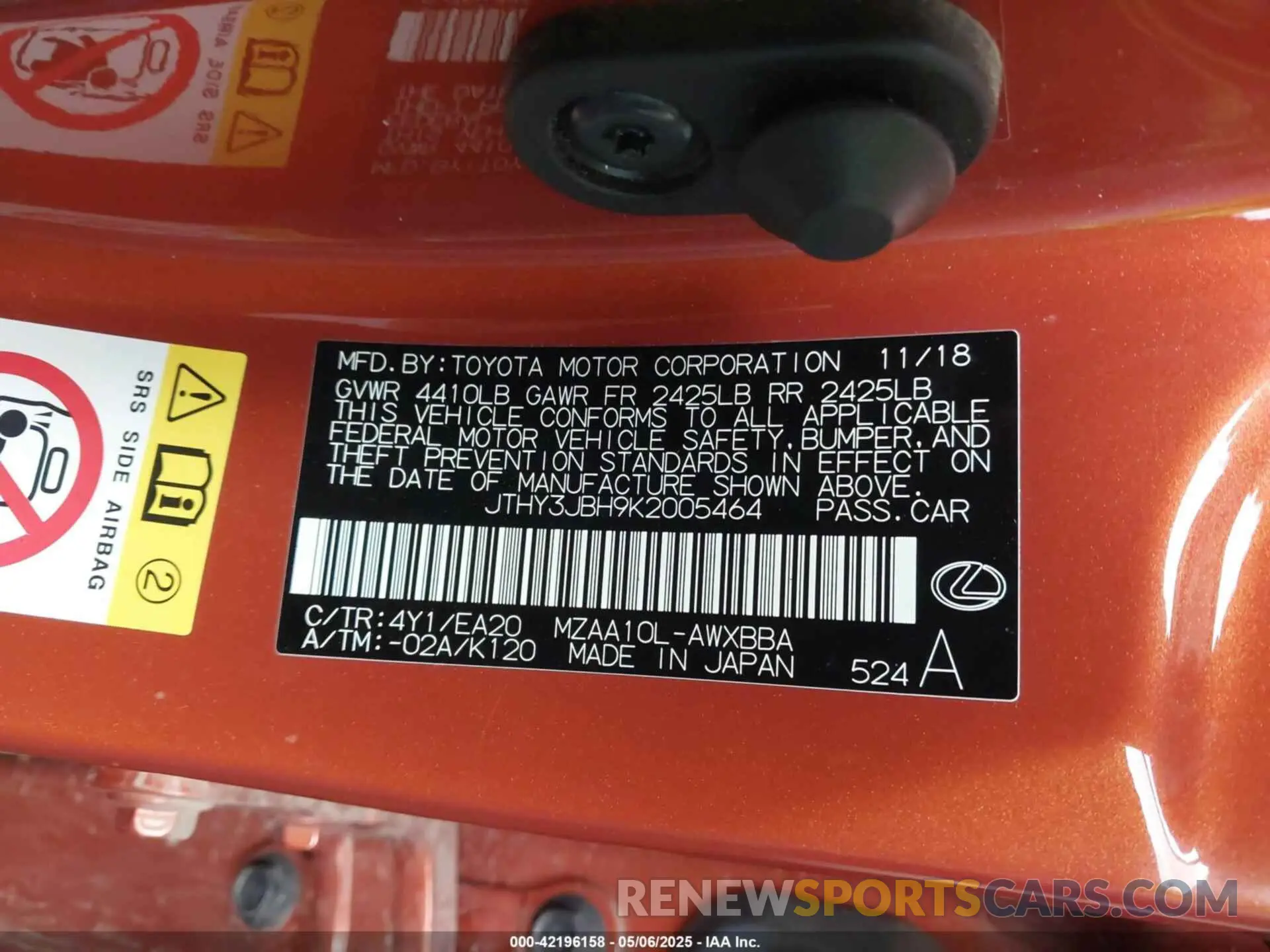 9 fotografías del automóvil dañado JTHY3JBH9K2005464 LEXUS UX 200 2019