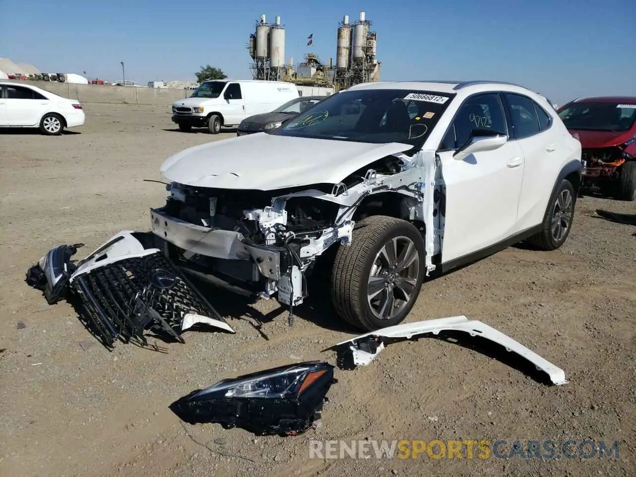 2 fotografías del automóvil dañado JTHY3JBH9K2006842 LEXUS UX 200 2019