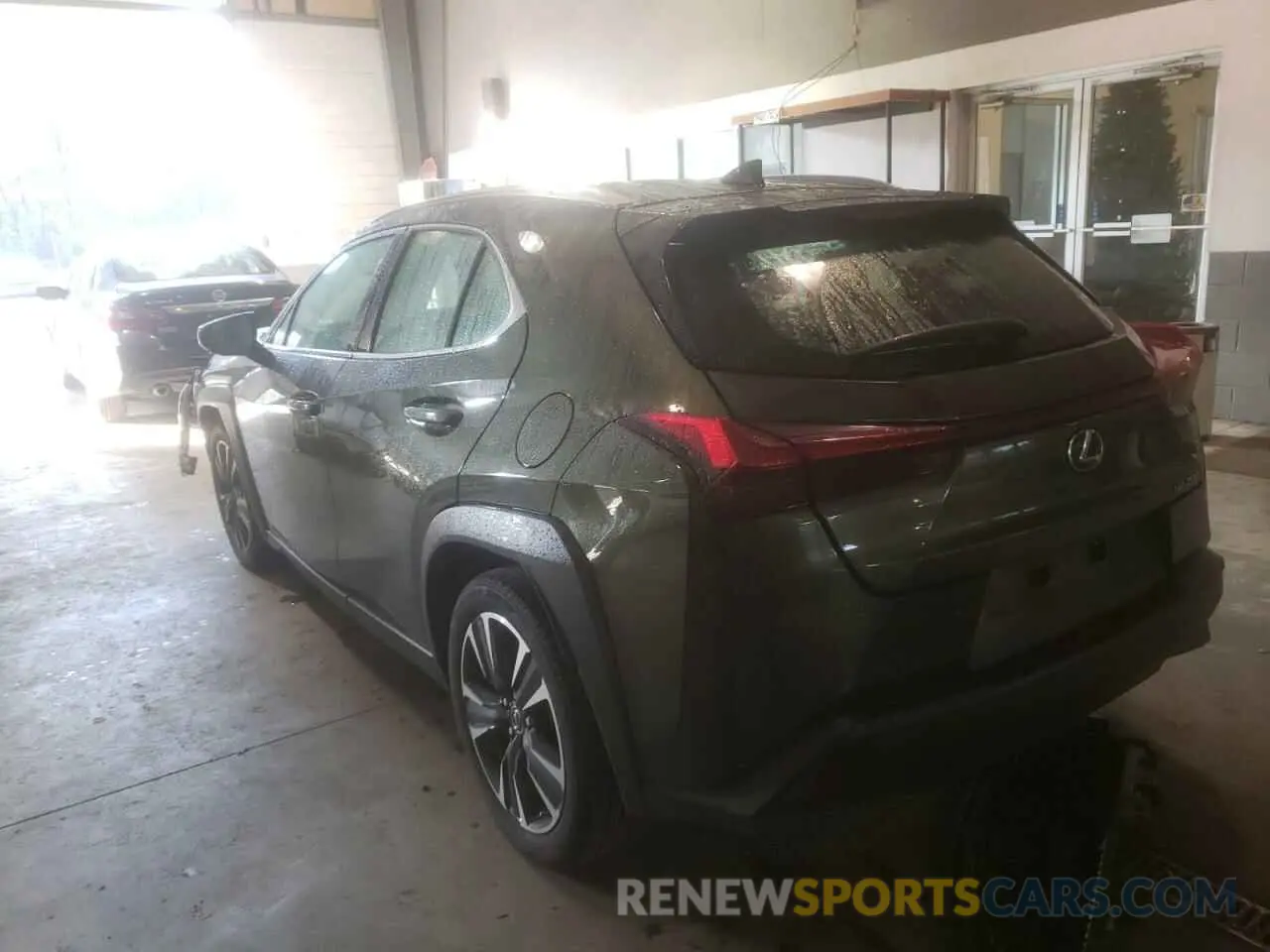 3 fotografías del automóvil dañado JTHY3JBH9K2017131 LEXUS UX 200 2019