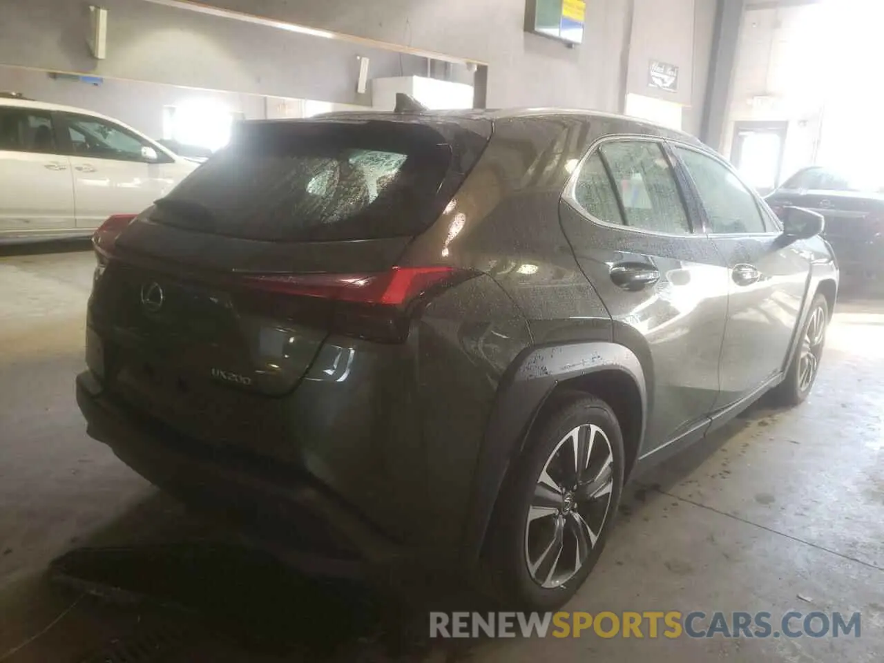 4 fotografías del automóvil dañado JTHY3JBH9K2017131 LEXUS UX 200 2019