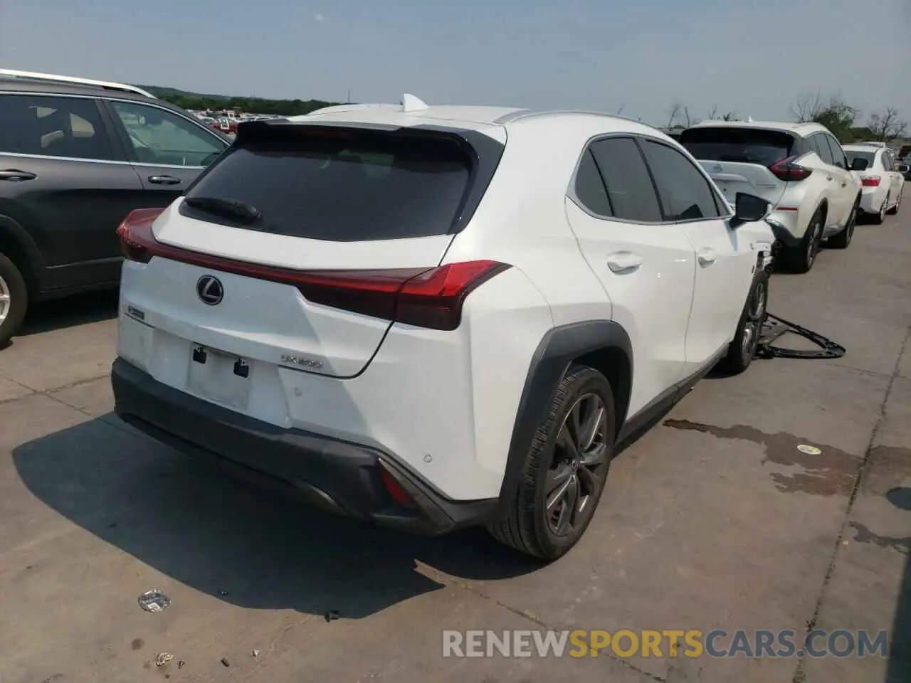 4 fotografías del automóvil dañado JTHY3JBHXK2005330 LEXUS UX 200 2019