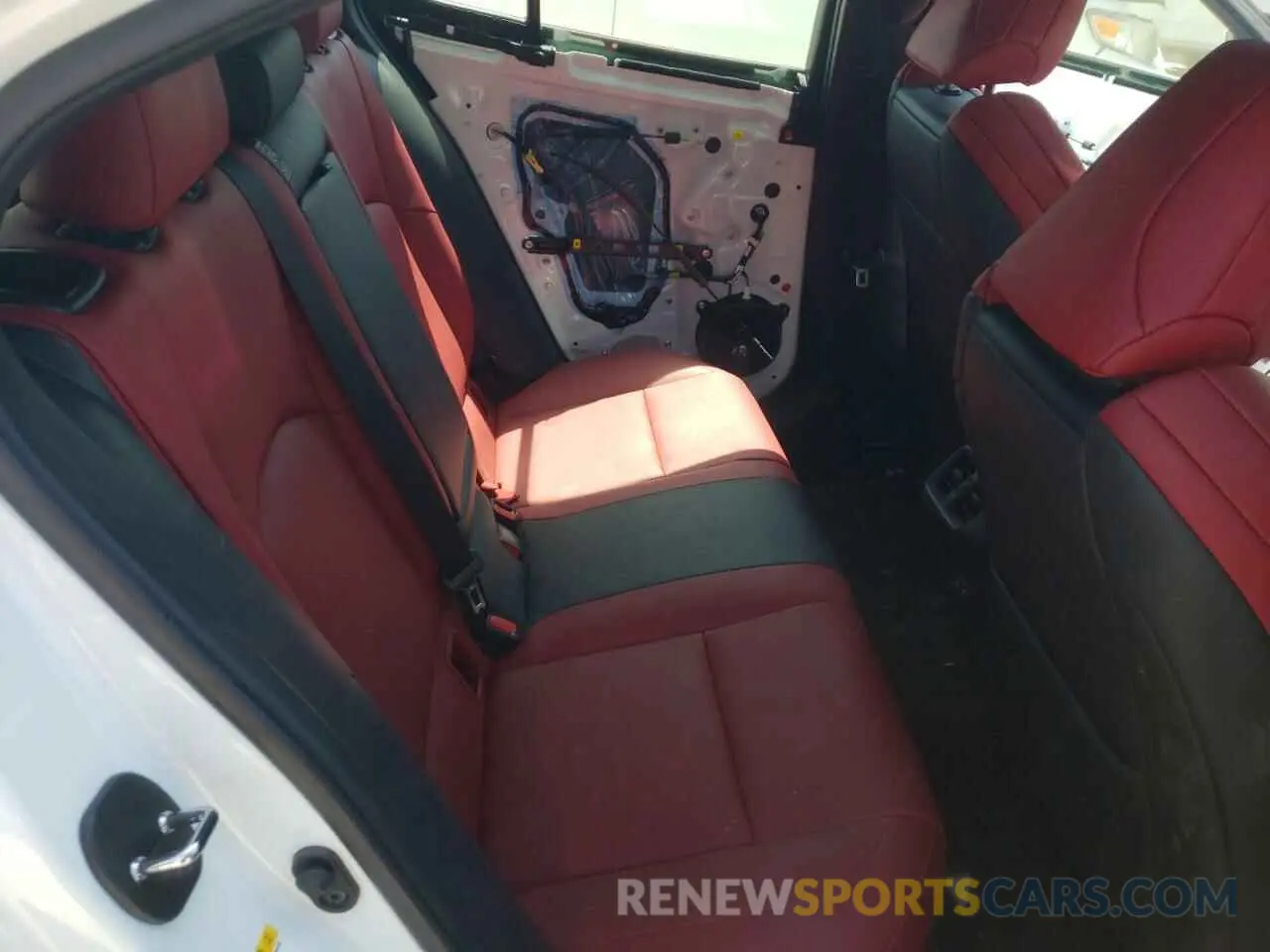 6 fotografías del automóvil dañado JTHY3JBHXK2007255 LEXUS UX 200 2019