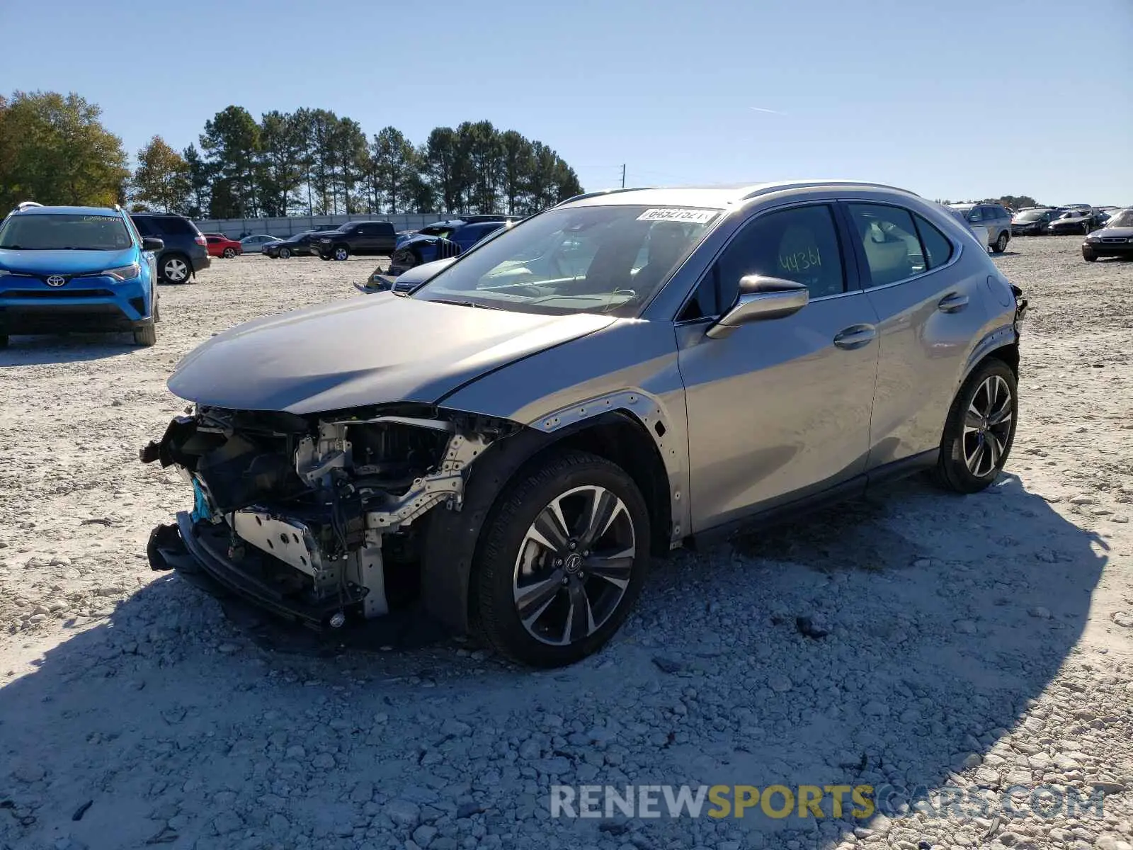 2 fotografías del automóvil dañado JTHY3JBHXK2007305 LEXUS UX 200 2019