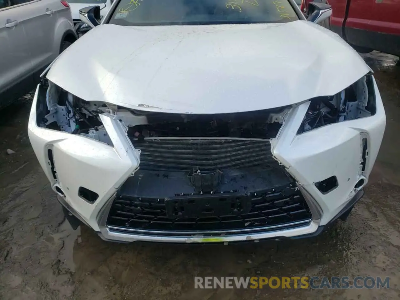 9 fotografías del automóvil dañado JTHY3JBHXK2016490 LEXUS UX 200 2019