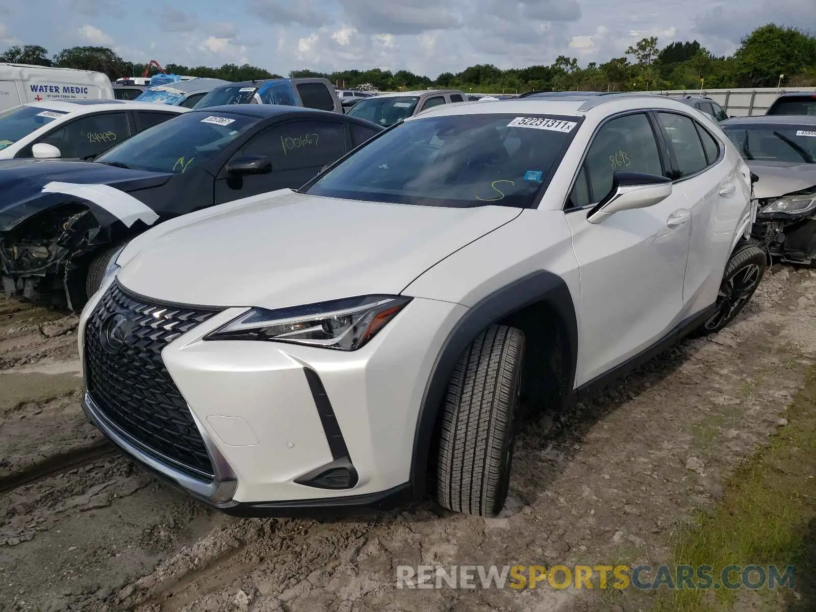 2 fotografías del automóvil dañado JTHY3JBHXK2020295 LEXUS UX 200 2019