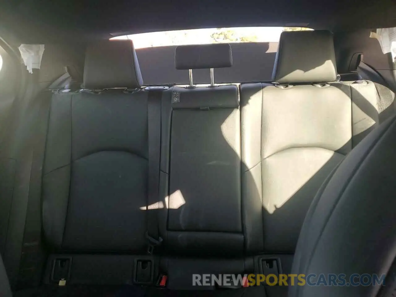 10 fotografías del automóvil dañado JTHE3JBH7L2029444 LEXUS UX 200 2020