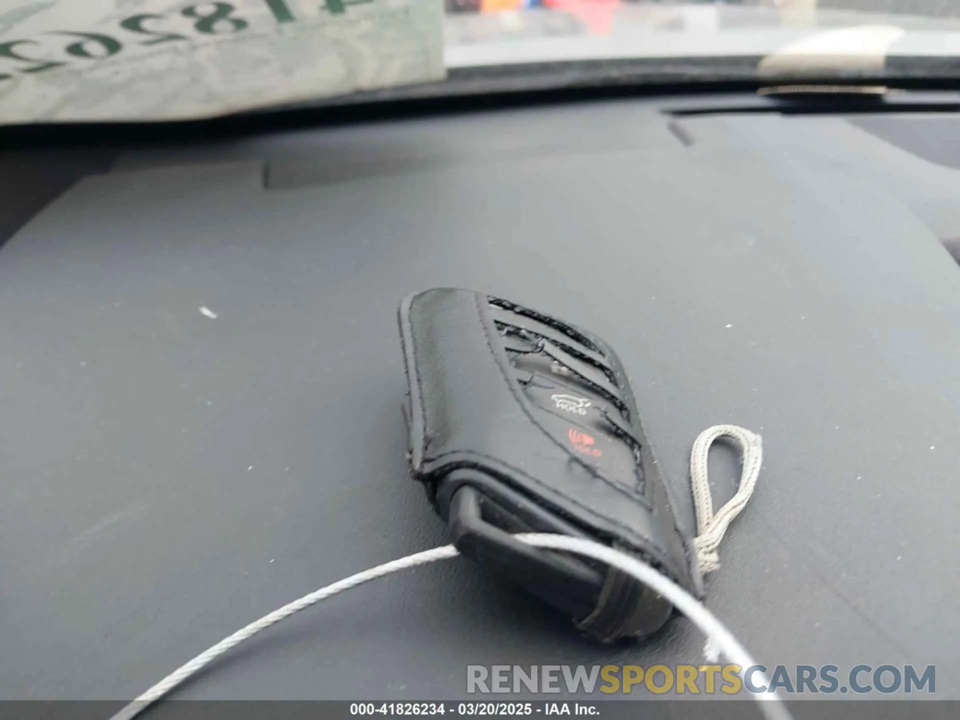11 fotografías del automóvil dañado JTHP3JBH5L2024624 LEXUS UX 200 2020