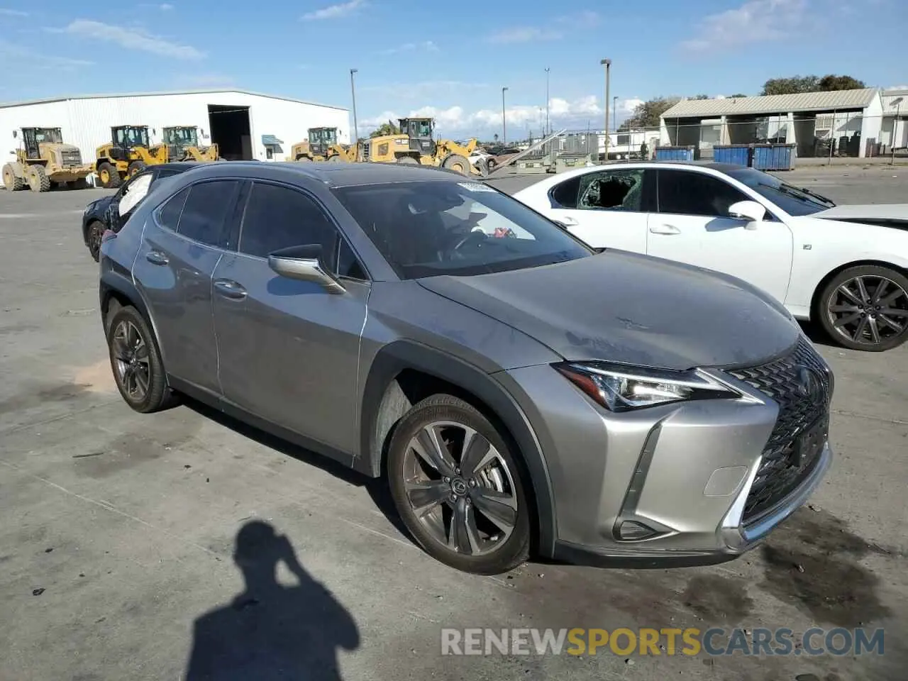 4 fotografías del automóvil dañado JTHP3JBH9L2026618 LEXUS UX 200 2020