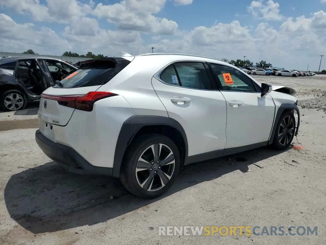 3 fotografías del automóvil dañado JTHP3JBH9L2029521 LEXUS UX 200 2020