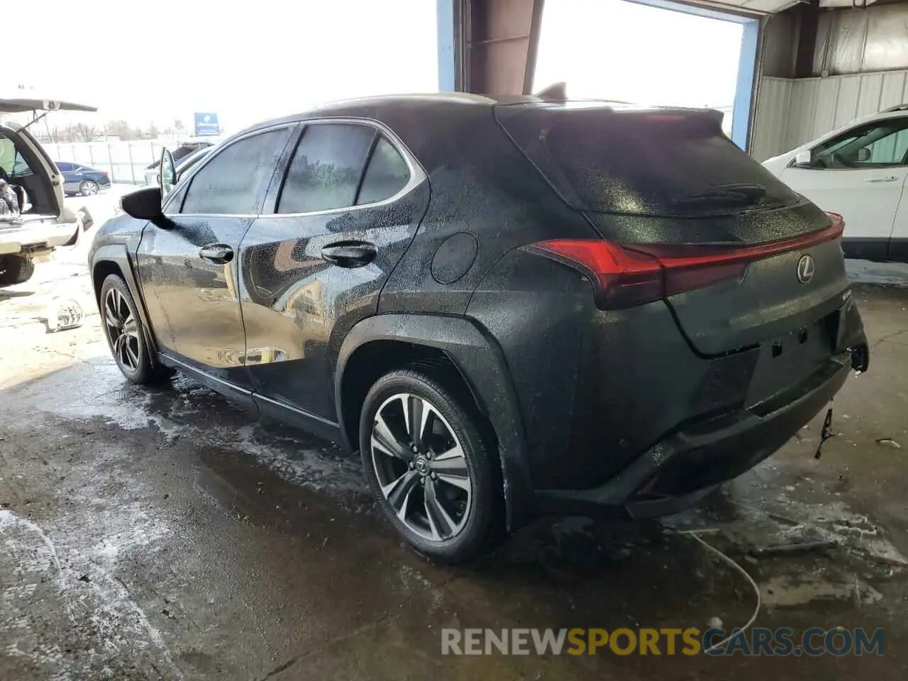 2 fotografías del automóvil dañado JTHP3JBHXL2026160 LEXUS UX 200 2020