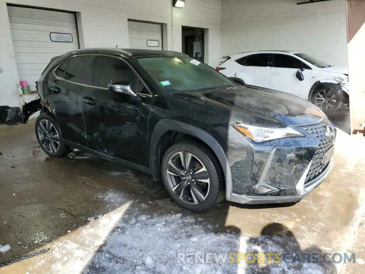4 fotografías del automóvil dañado JTHP3JBHXL2026160 LEXUS UX 200 2020