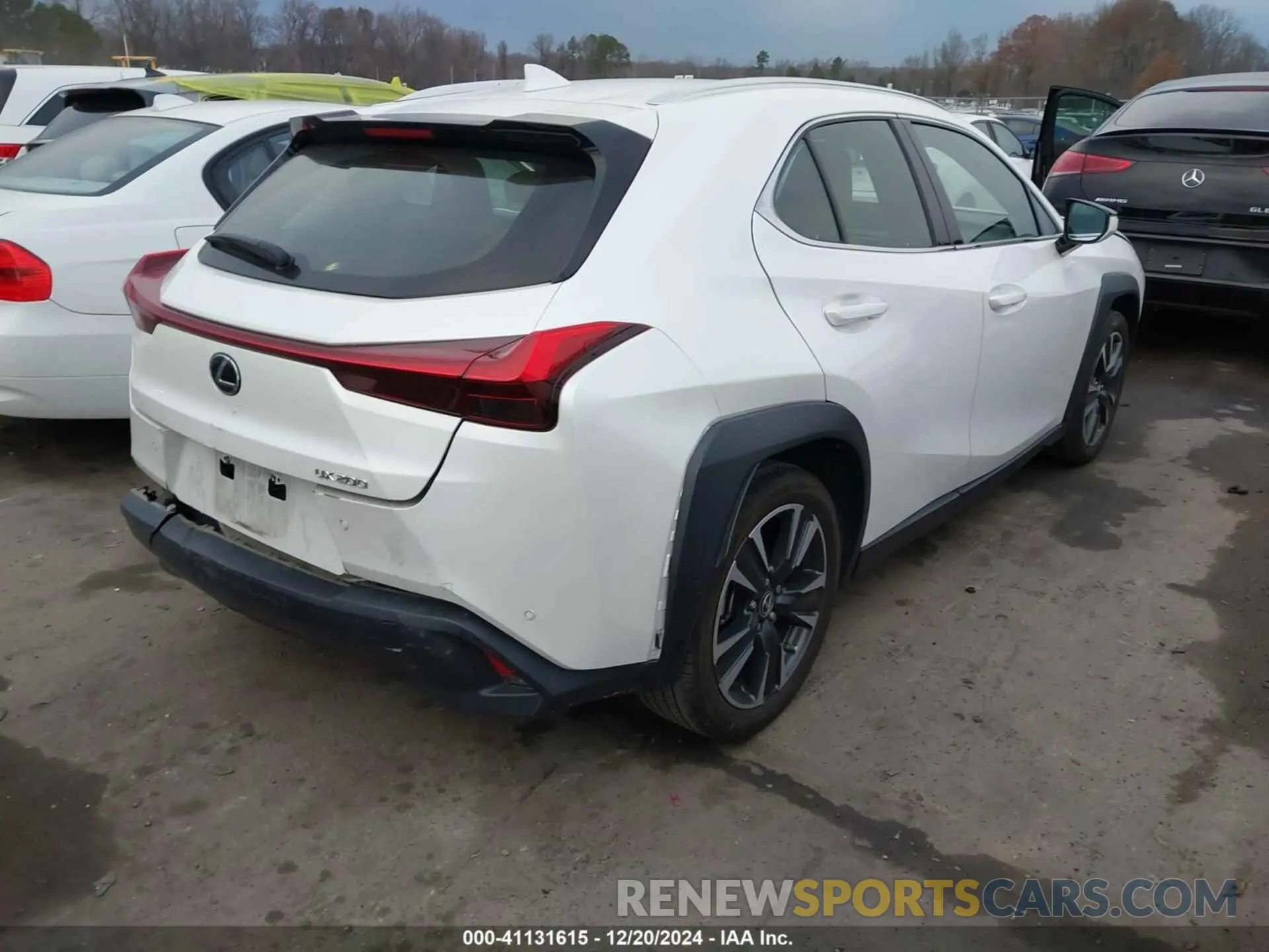 4 fotografías del automóvil dañado JTHX3JBH1L2030114 LEXUS UX 200 2020