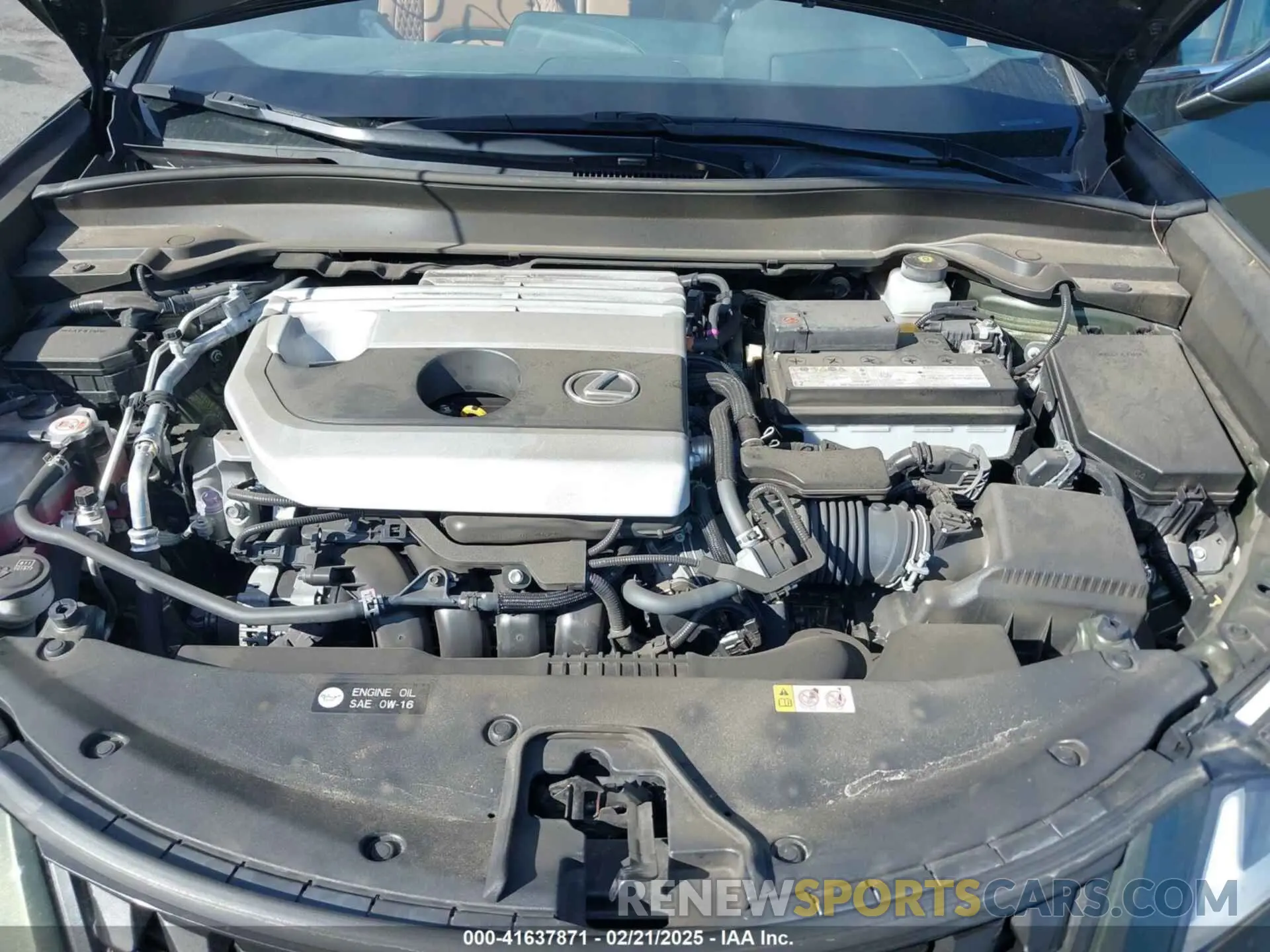 10 fotografías del automóvil dañado JTHX3JBH6L2024213 LEXUS UX 200 2020