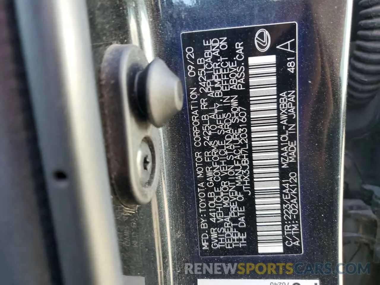 13 fotografías del automóvil dañado JTHX3JBH7L2031607 LEXUS UX 200 2020