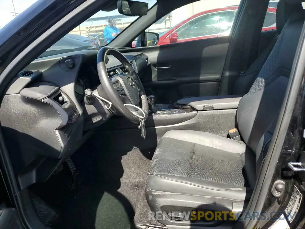 7 fotografías del automóvil dañado JTHP3JBH6M2034578 LEXUS UX 200 2021