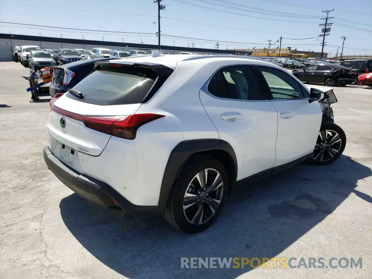 4 fotografías del automóvil dañado JTHX3JBH3M2042198 LEXUS UX 200 2021
