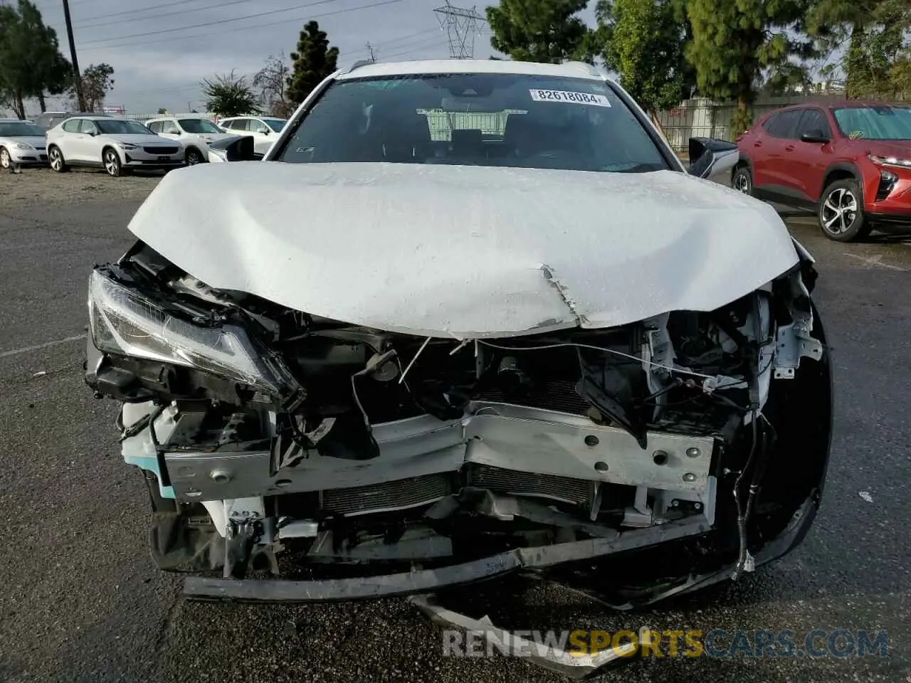 5 fotografías del automóvil dañado JTHX3JBH7M2039515 LEXUS UX 200 2021