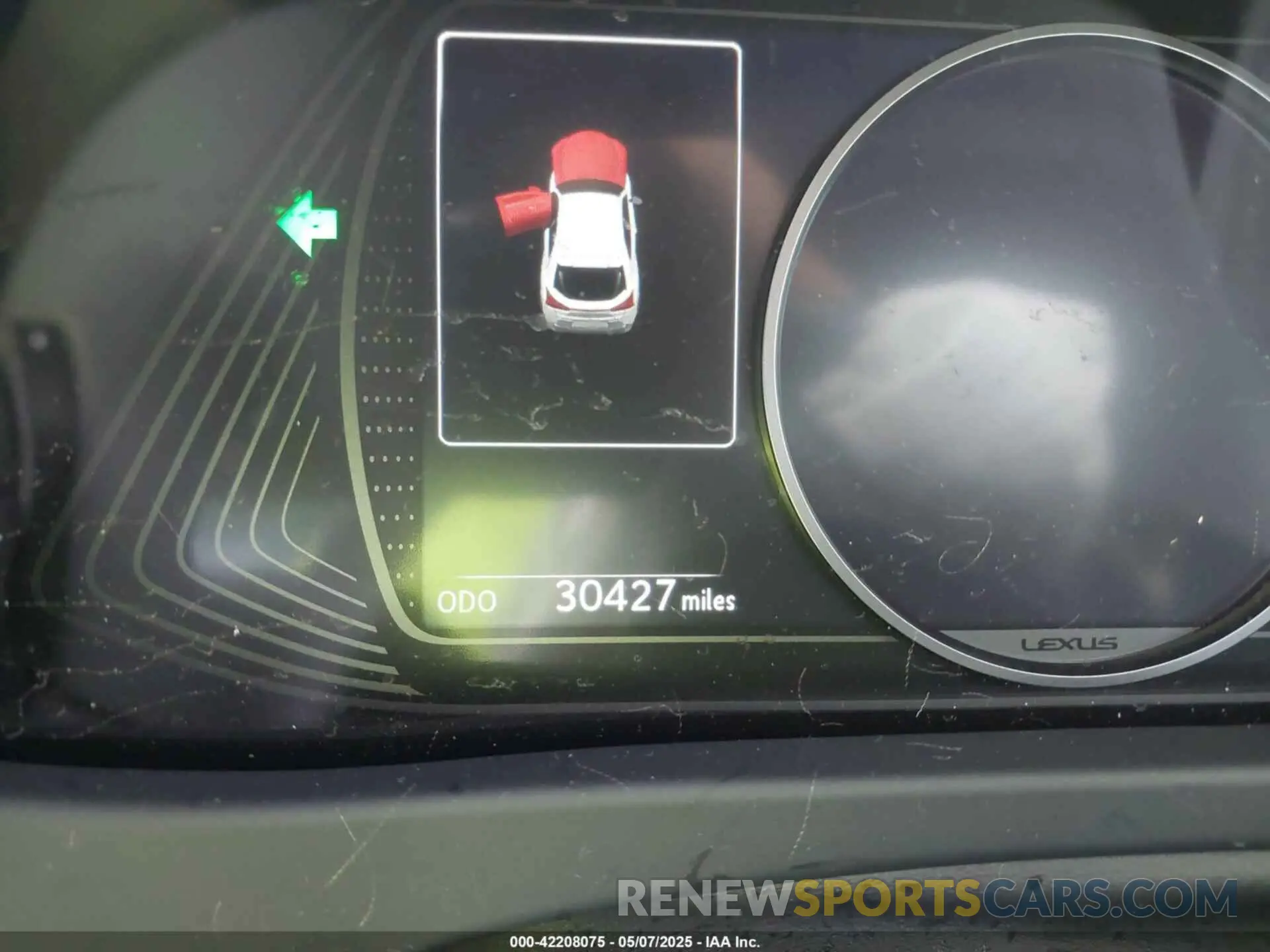 15 fotografías del automóvil dañado JTHX3JBHXM2037760 LEXUS UX 200 2021