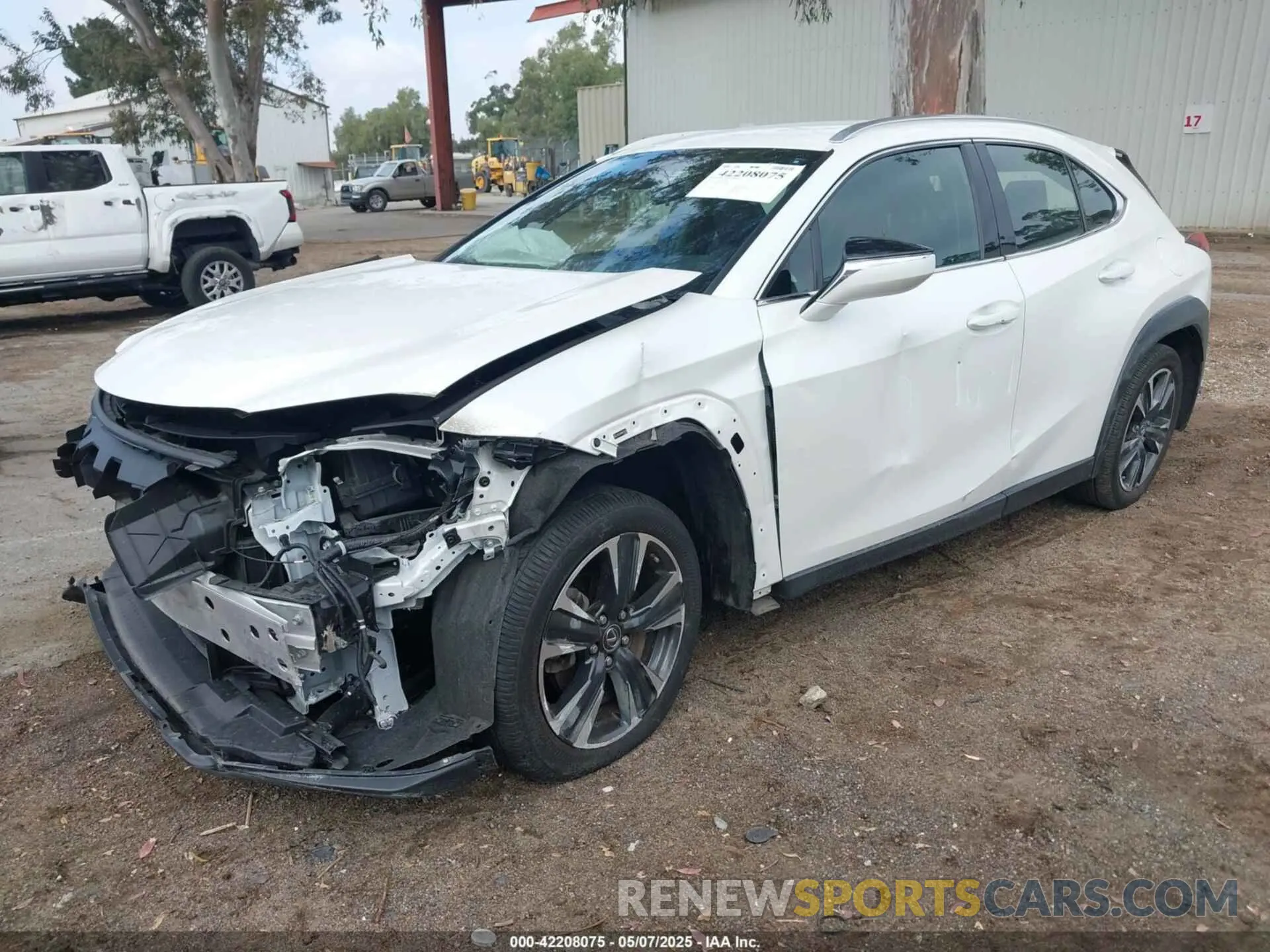 2 fotografías del automóvil dañado JTHX3JBHXM2037760 LEXUS UX 200 2021