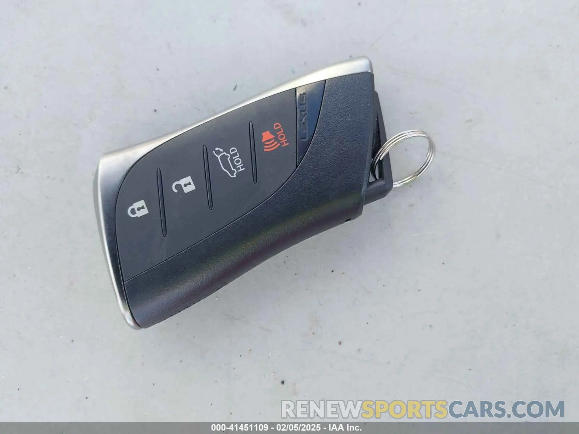 11 fotografías del automóvil dañado JTHL3JBH0N2046676 LEXUS UX 200 2022
