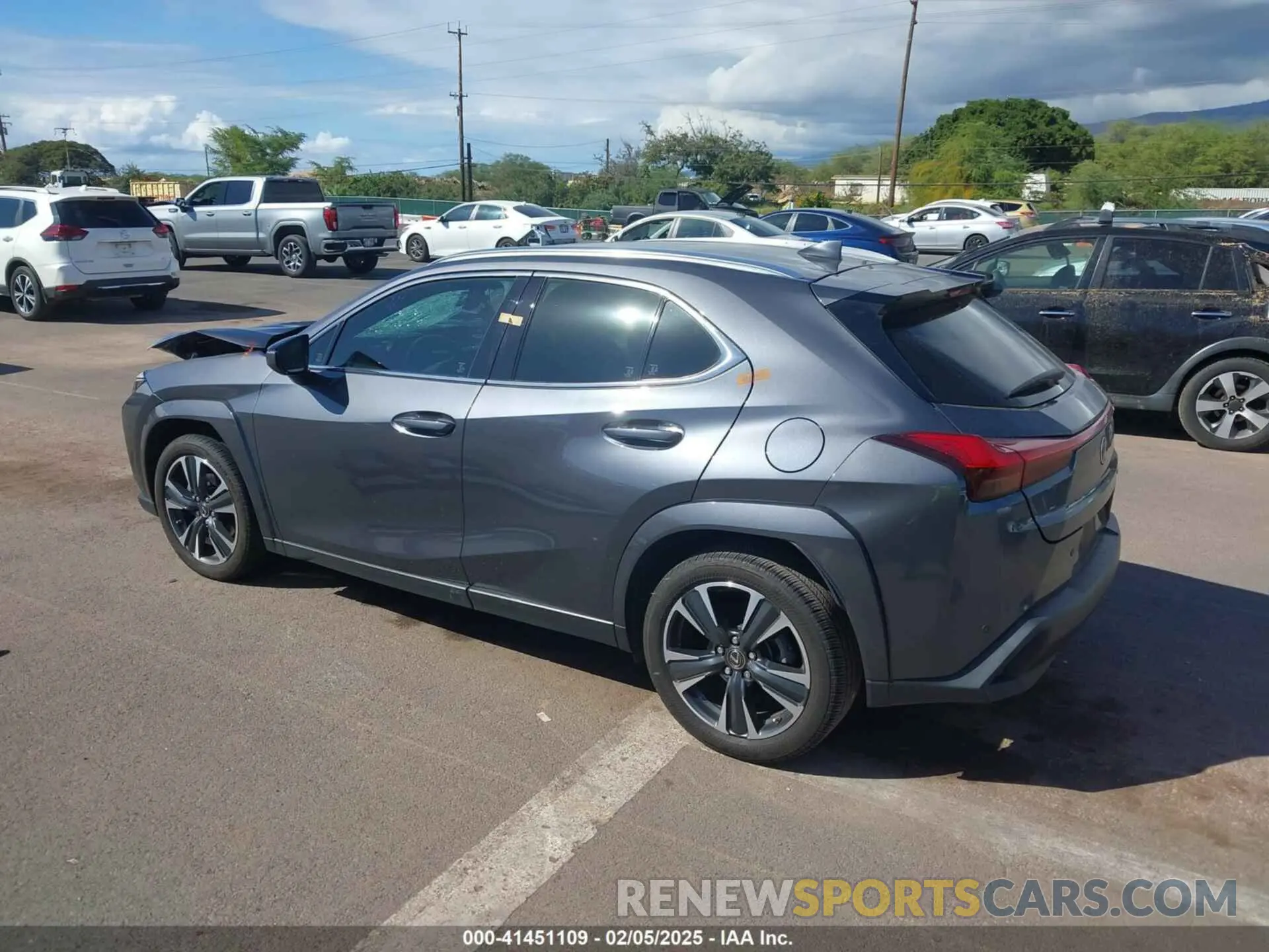 3 fotografías del automóvil dañado JTHL3JBH0N2046676 LEXUS UX 200 2022