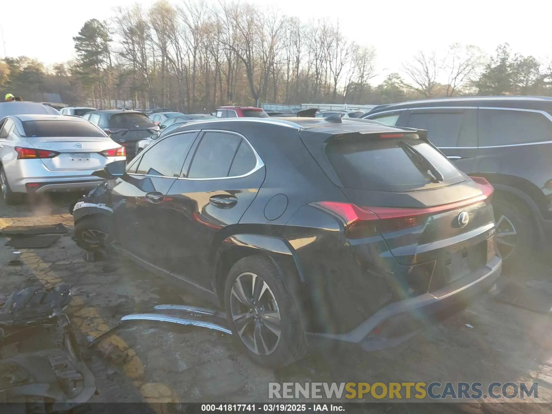 3 fotografías del automóvil dañado JTHP3JBH6N2048515 LEXUS UX 200 2022
