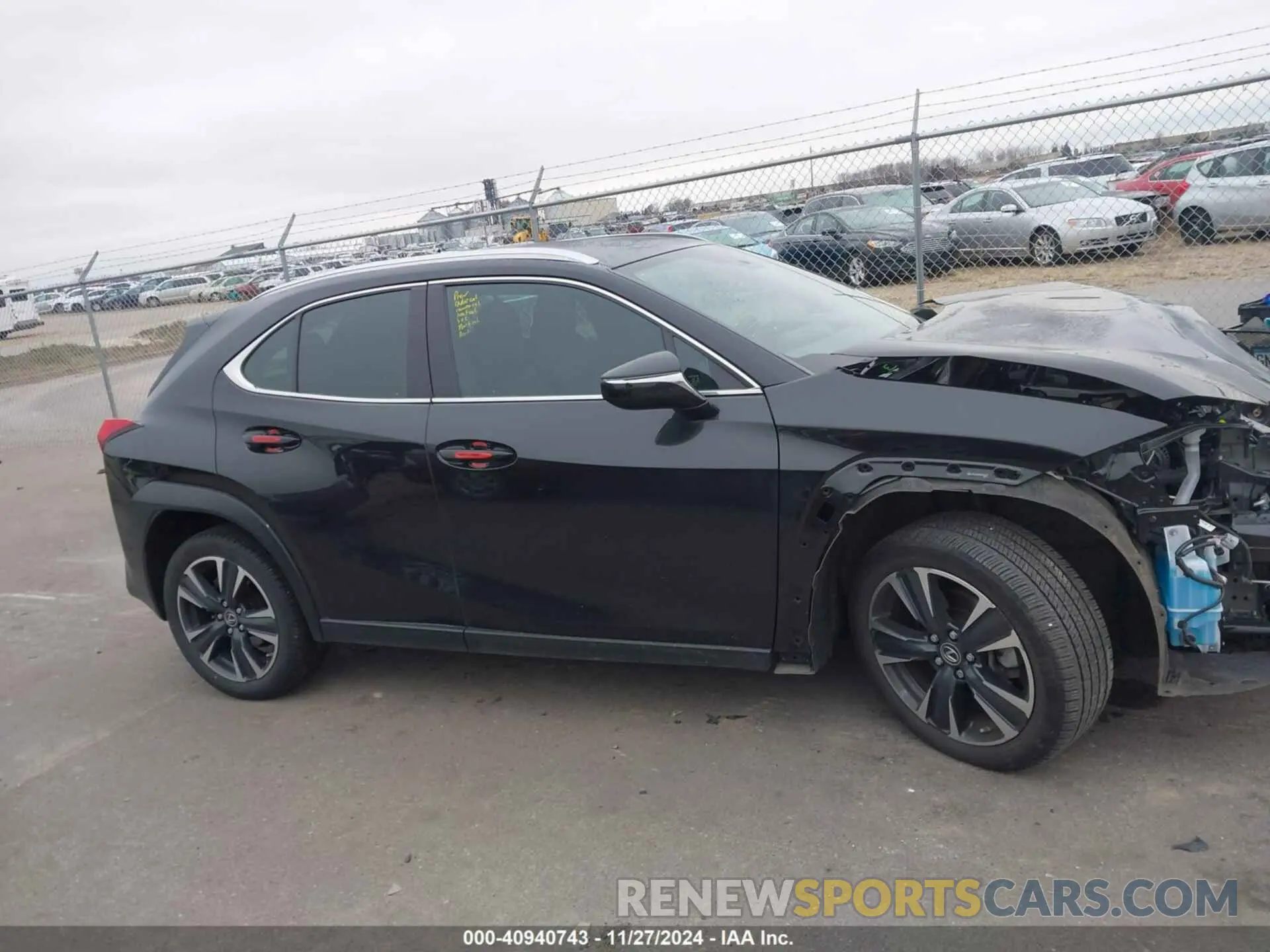 14 fotografías del automóvil dañado JTHX3JBH3N2056023 LEXUS UX 200 2022