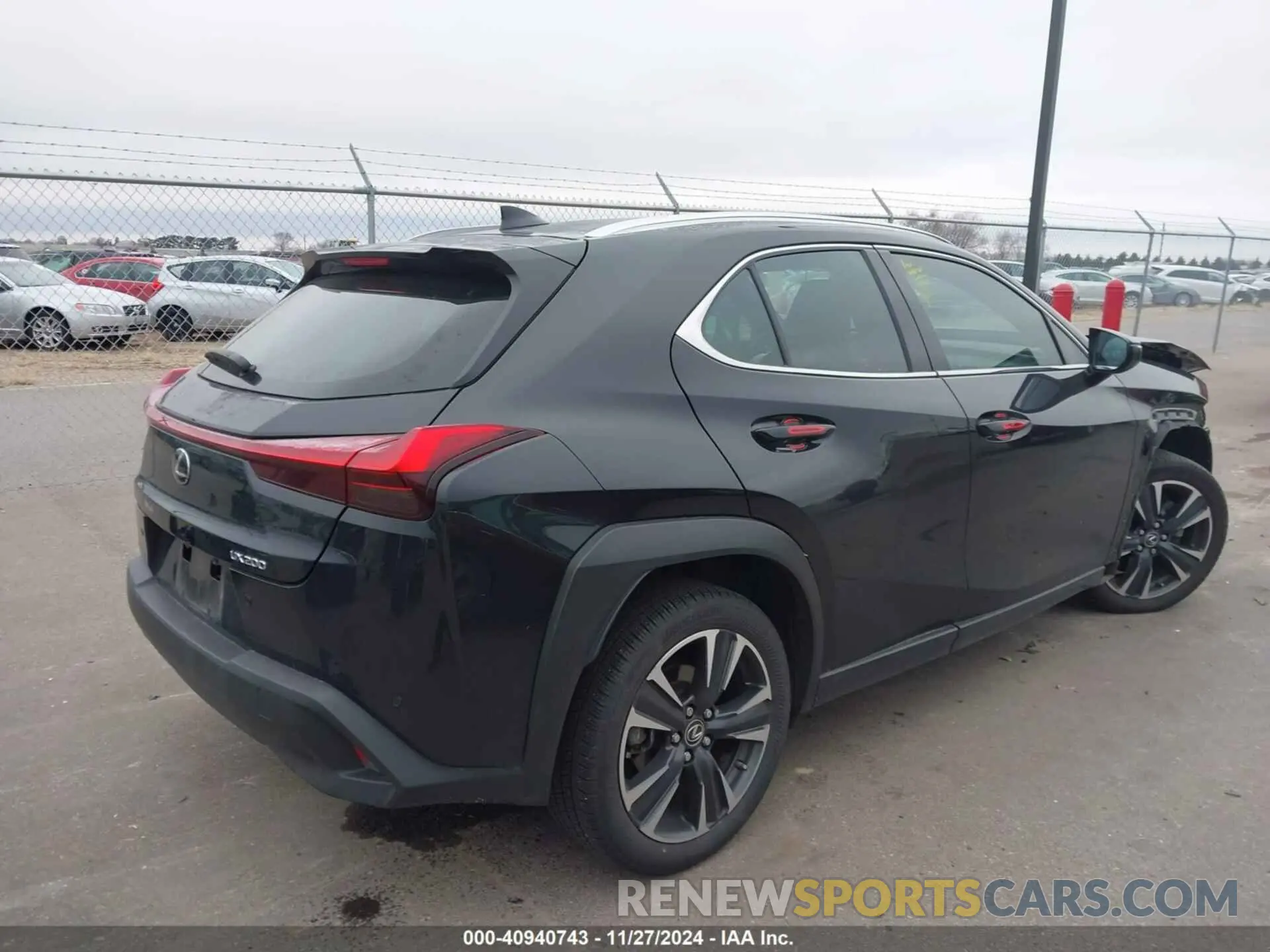 4 fotografías del automóvil dañado JTHX3JBH3N2056023 LEXUS UX 200 2022