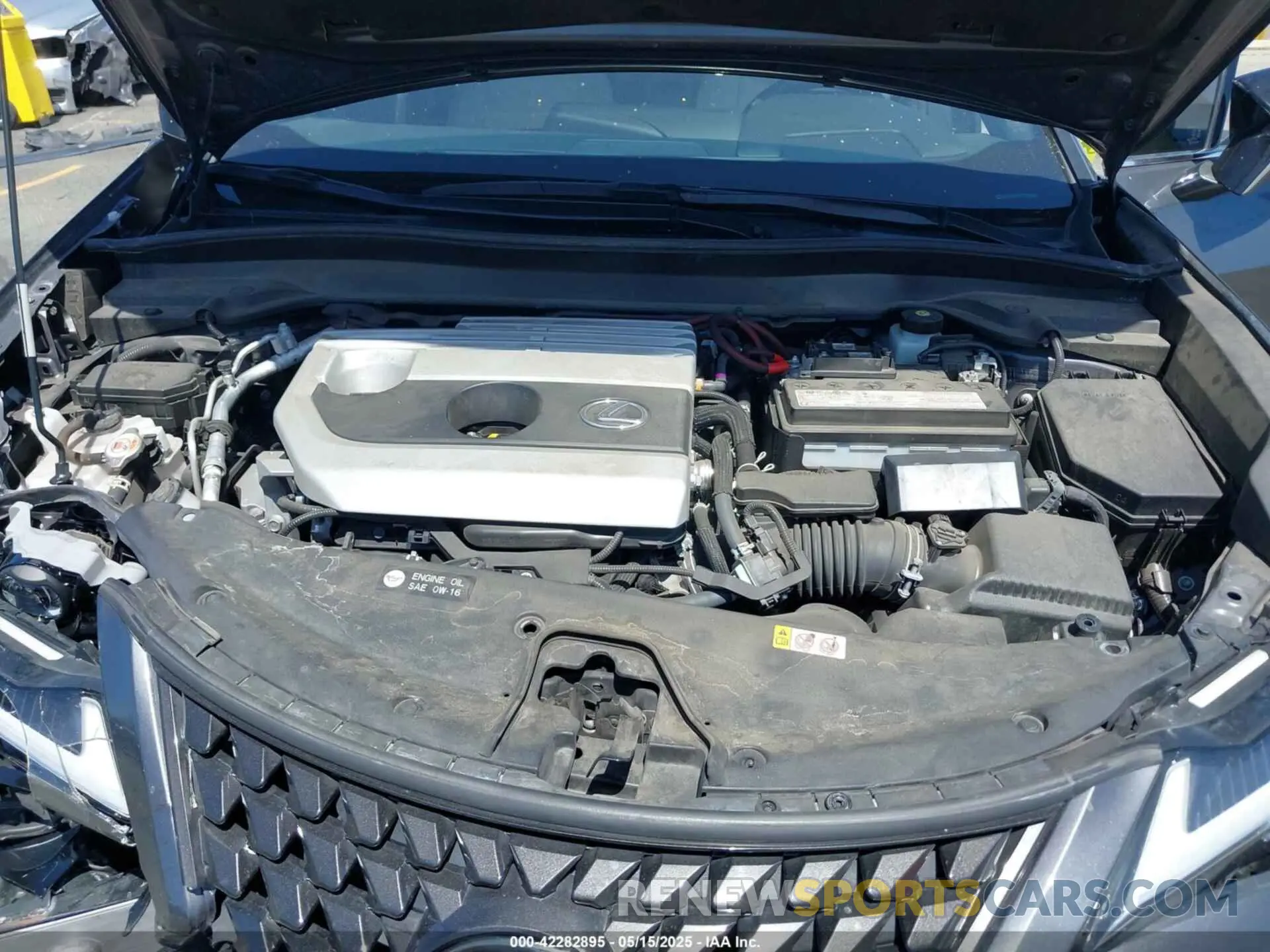 10 fotografías del automóvil dañado JTHX3JBH7N2055392 LEXUS UX 200 2022