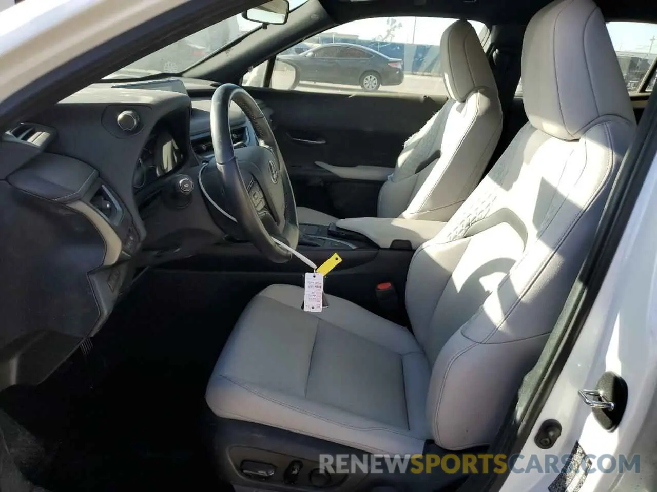 7 fotografías del automóvil dañado JTHX3JBH1N2051189 LEXUS UX 200 BAS 2022