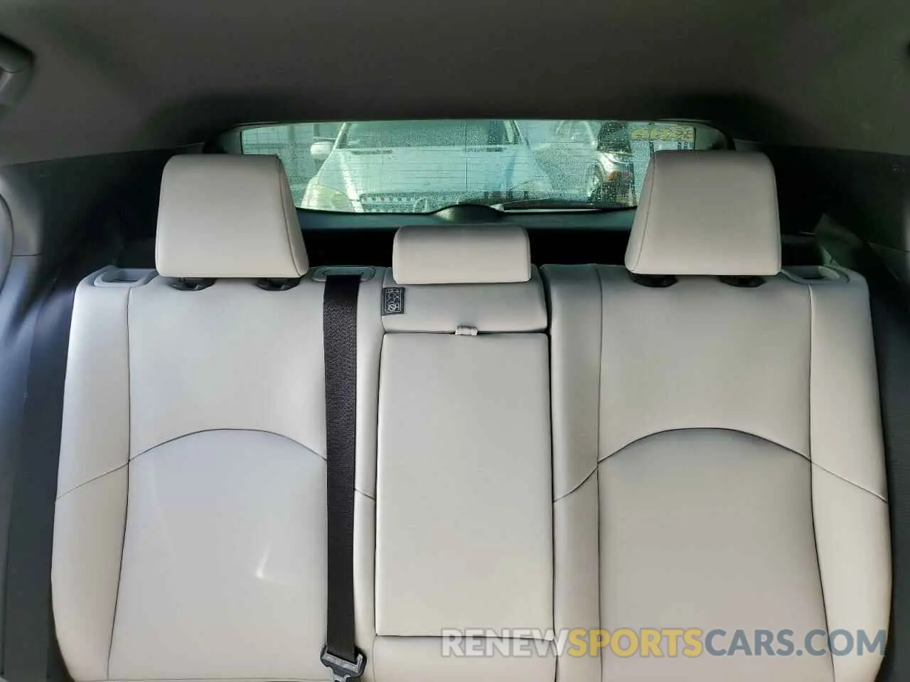 10 fotografías del automóvil dañado JTHX3JBH5N2048750 LEXUS UX 200 BAS 2022