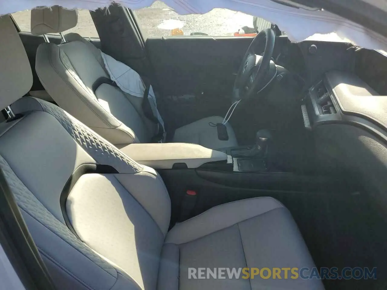 7 fotografías del automóvil dañado JTHX3JBH6N2048210 LEXUS UX 200 BAS 2022