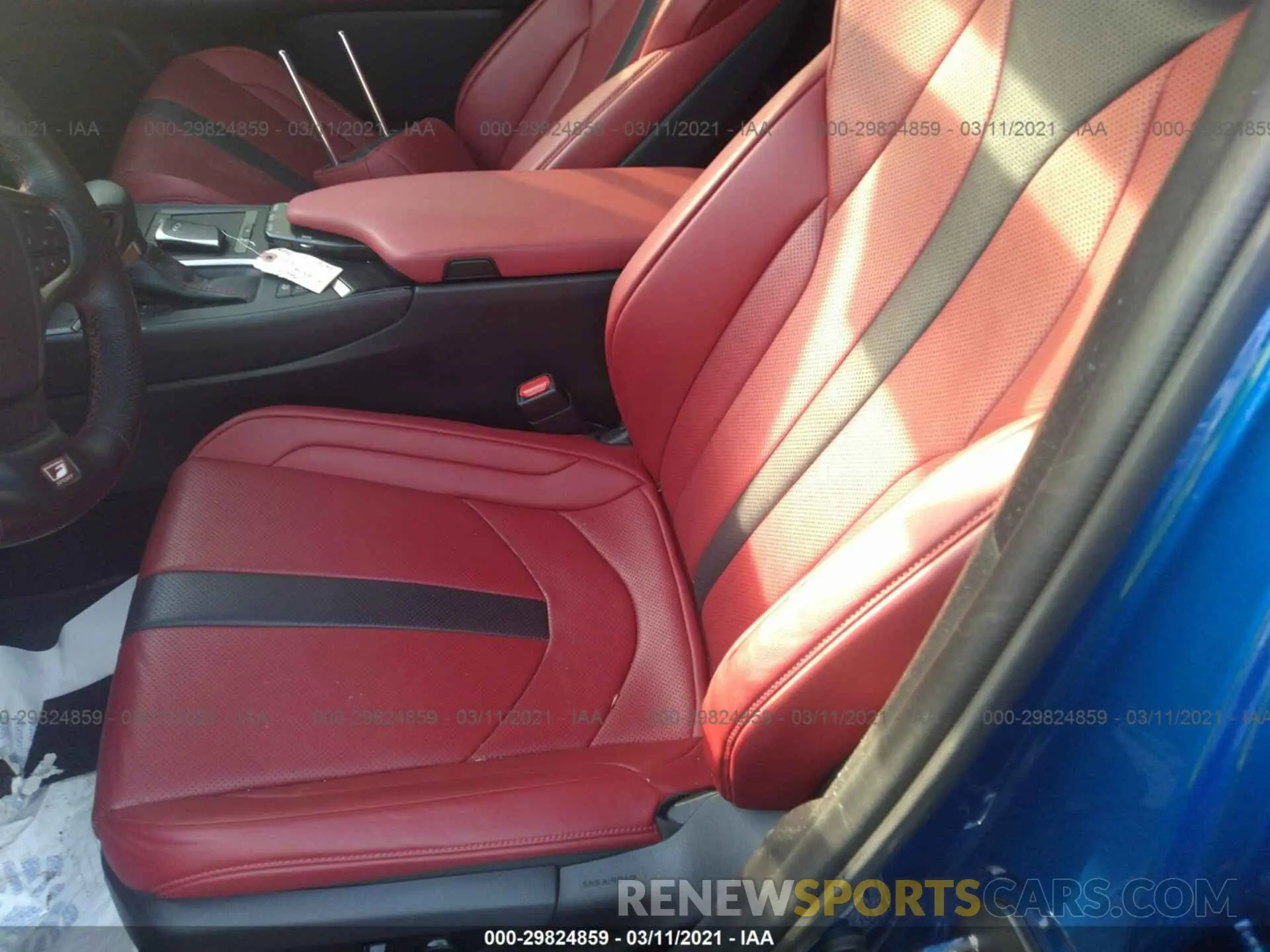 8 fotografías del automóvil dañado JTHU9JBH9K2010158 LEXUS UX 2019